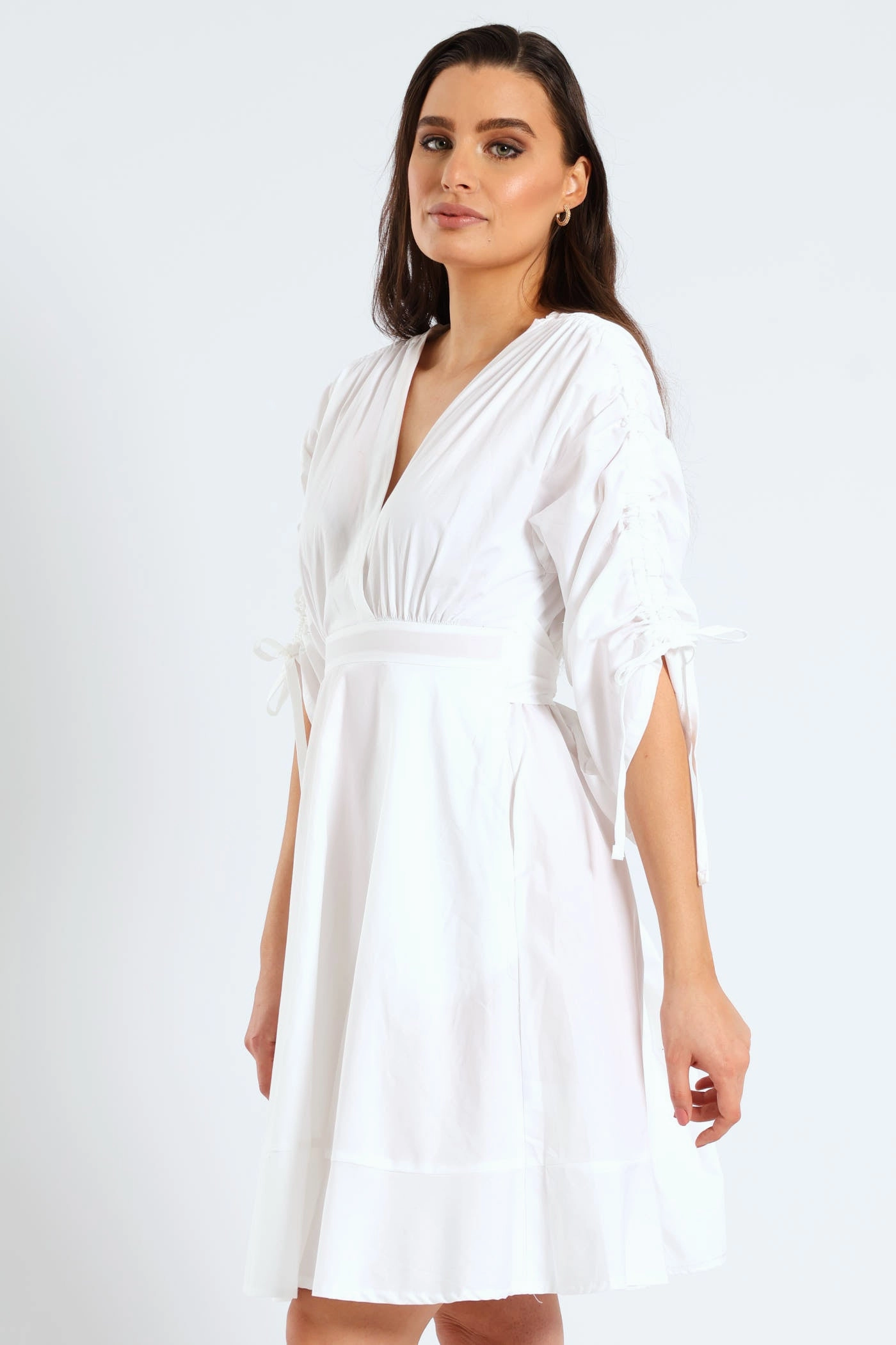 Silky Surface 3/4 Ruched Balloon Sleeve Belted Kimono Fit & Flare Mini Dress - White