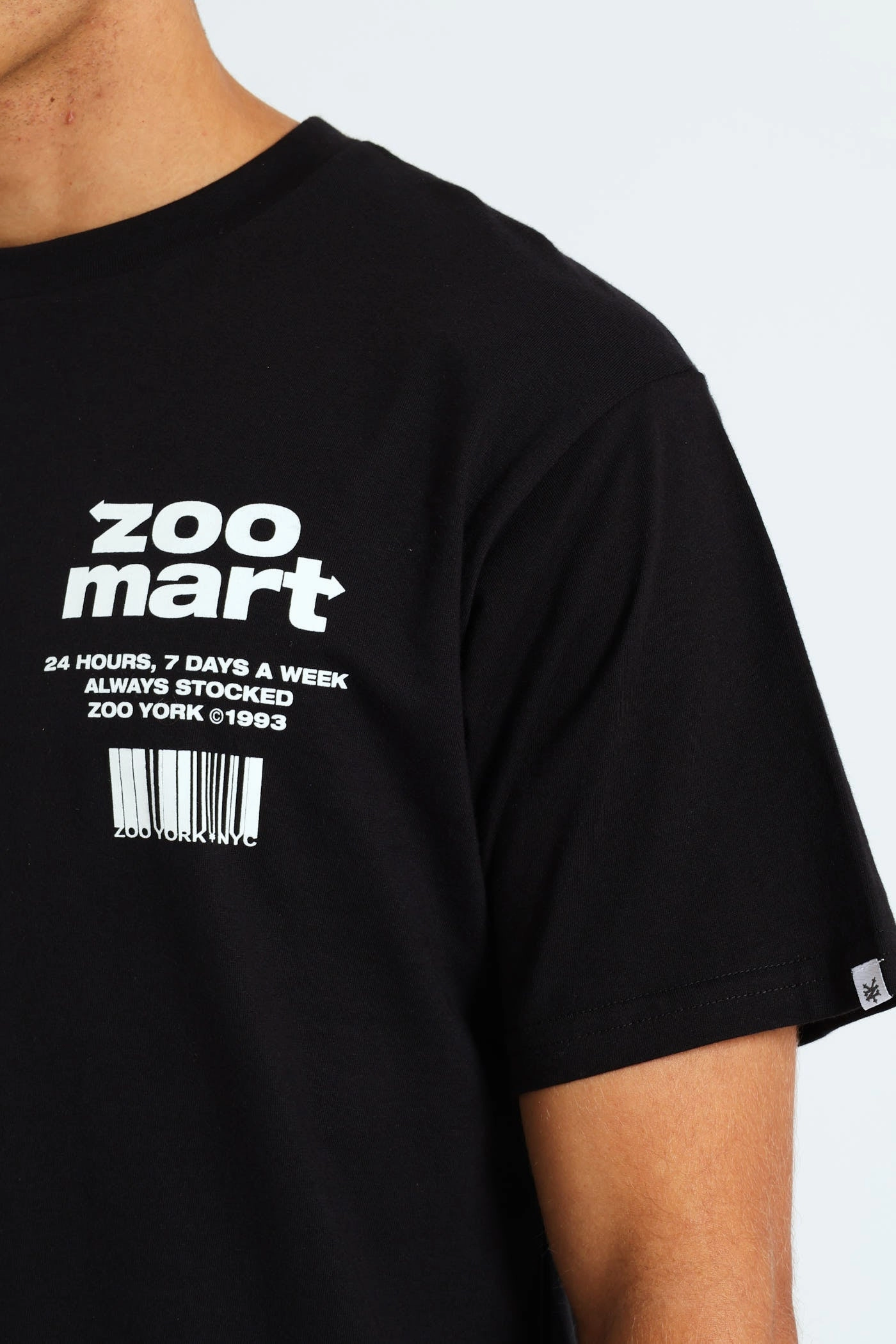 4620 Tee - Black Durable Knit Structure