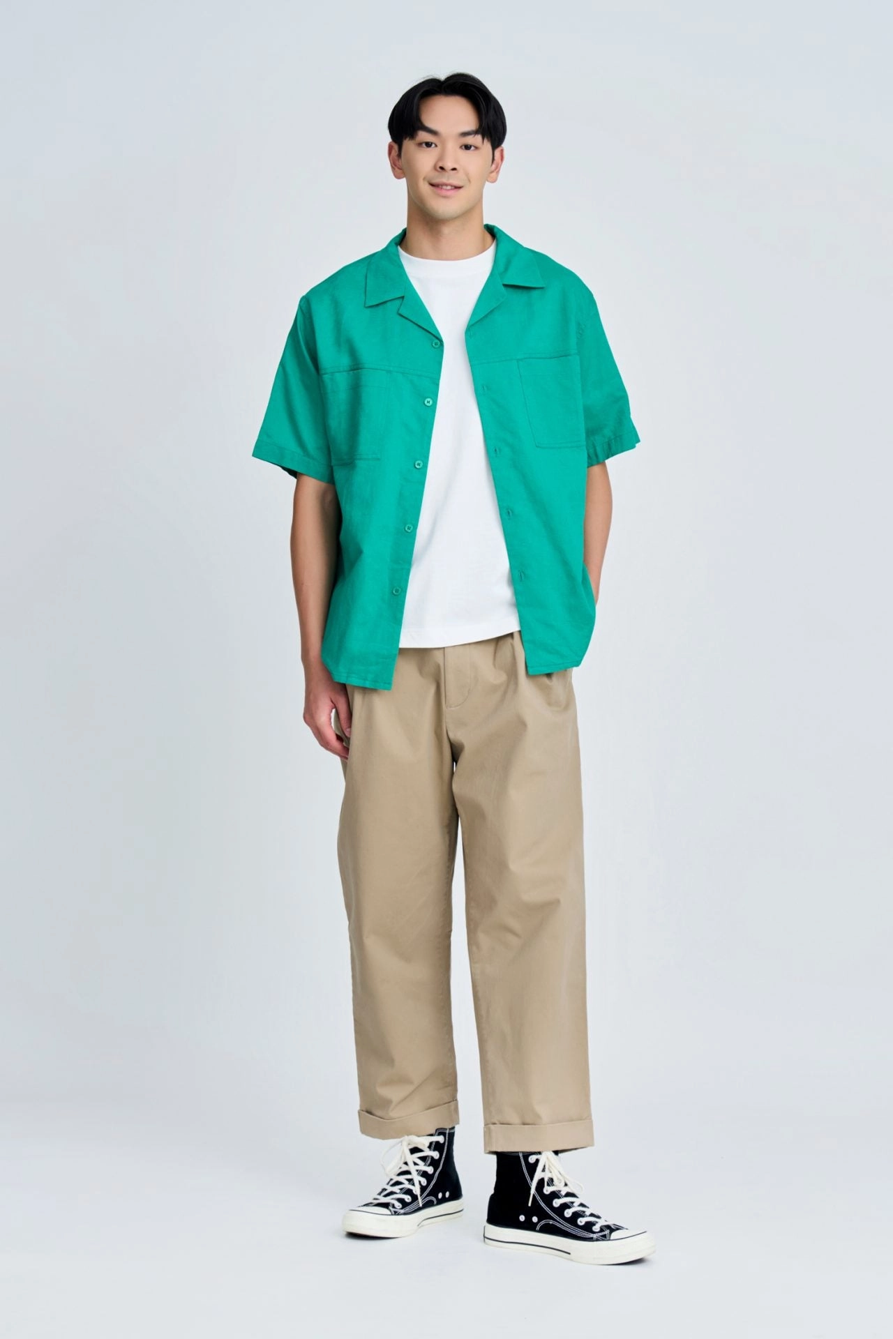 OversizedSilhouette (B) Classic Relaxed-Fit Crew Neck Tee - White