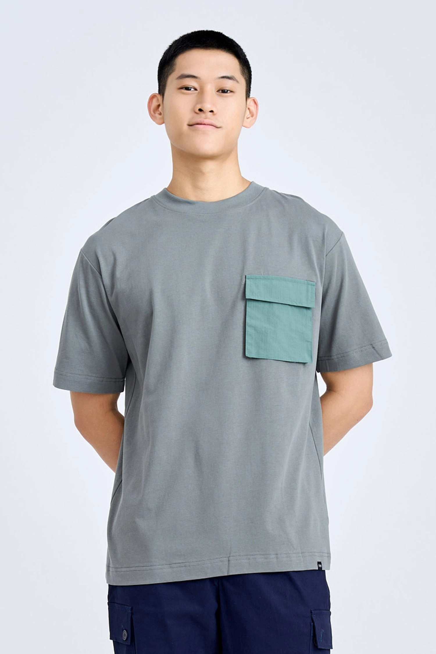 (B) Relaxed-fit Contrast Back Yoke Tee - Emerald Grey [AT] Relaxed Blouse