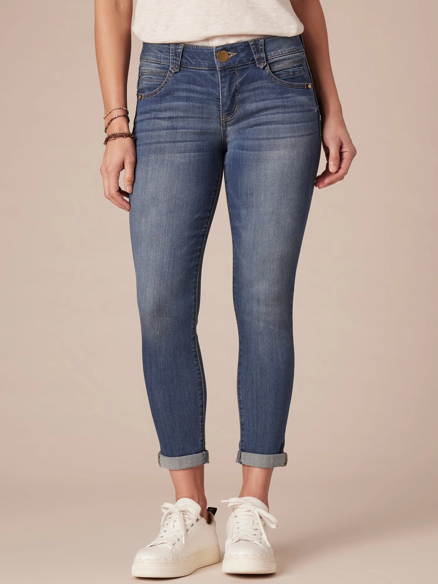 Evening Stroll Athlete Fit Go-To Style "Ab"solution? Blue Denim Petite Ankle Skimmer Jeans