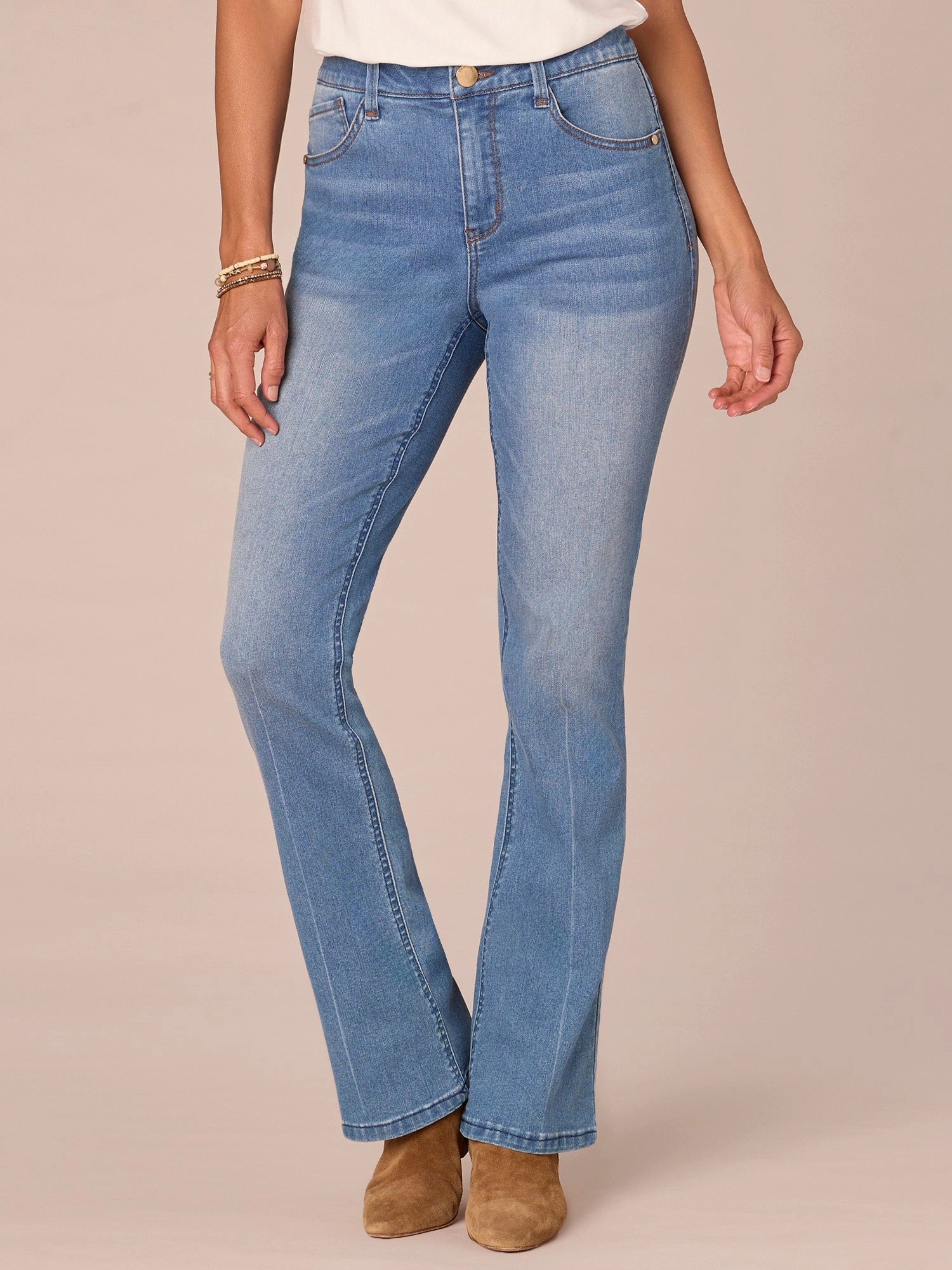 "Ab"solution High Rise Embroidered Cascading D Itty Bitty Boot Jeans Strong Stitch Comfortable Outfit