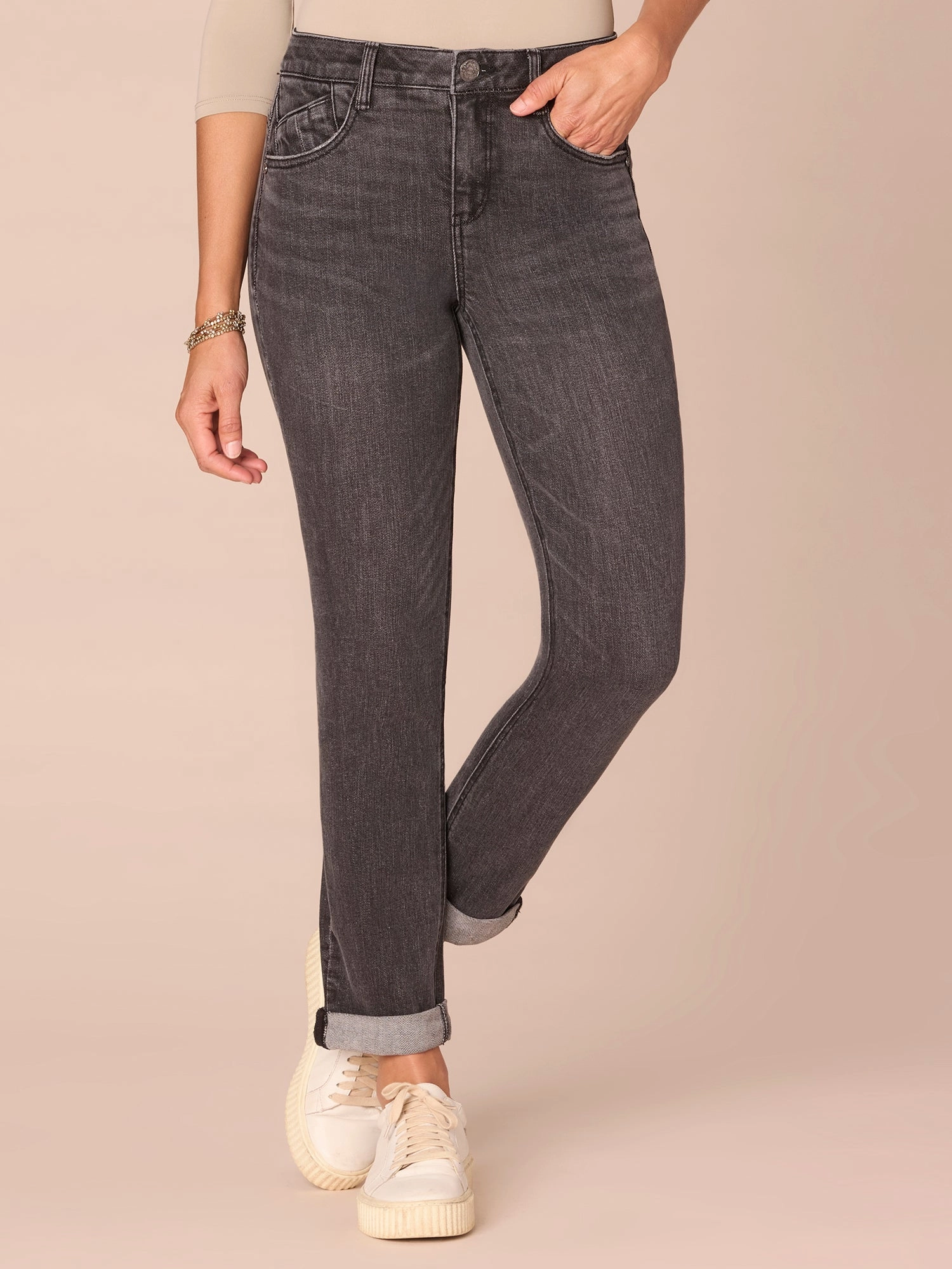 Effortless Look "Ab"solution? Mid-Rise Girlfriend Jeans with Roll Cuff
