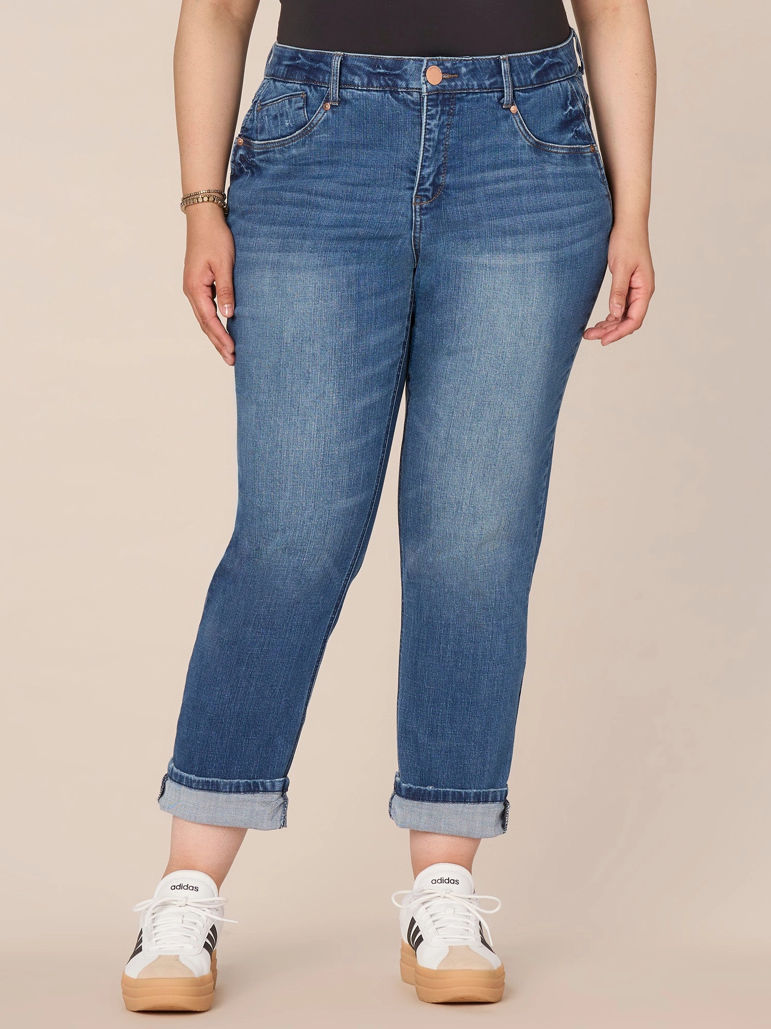 "Ab"solution Mid-Rise Side Entry Pocket Girlfriend Plus Size Jeans Straight Leg