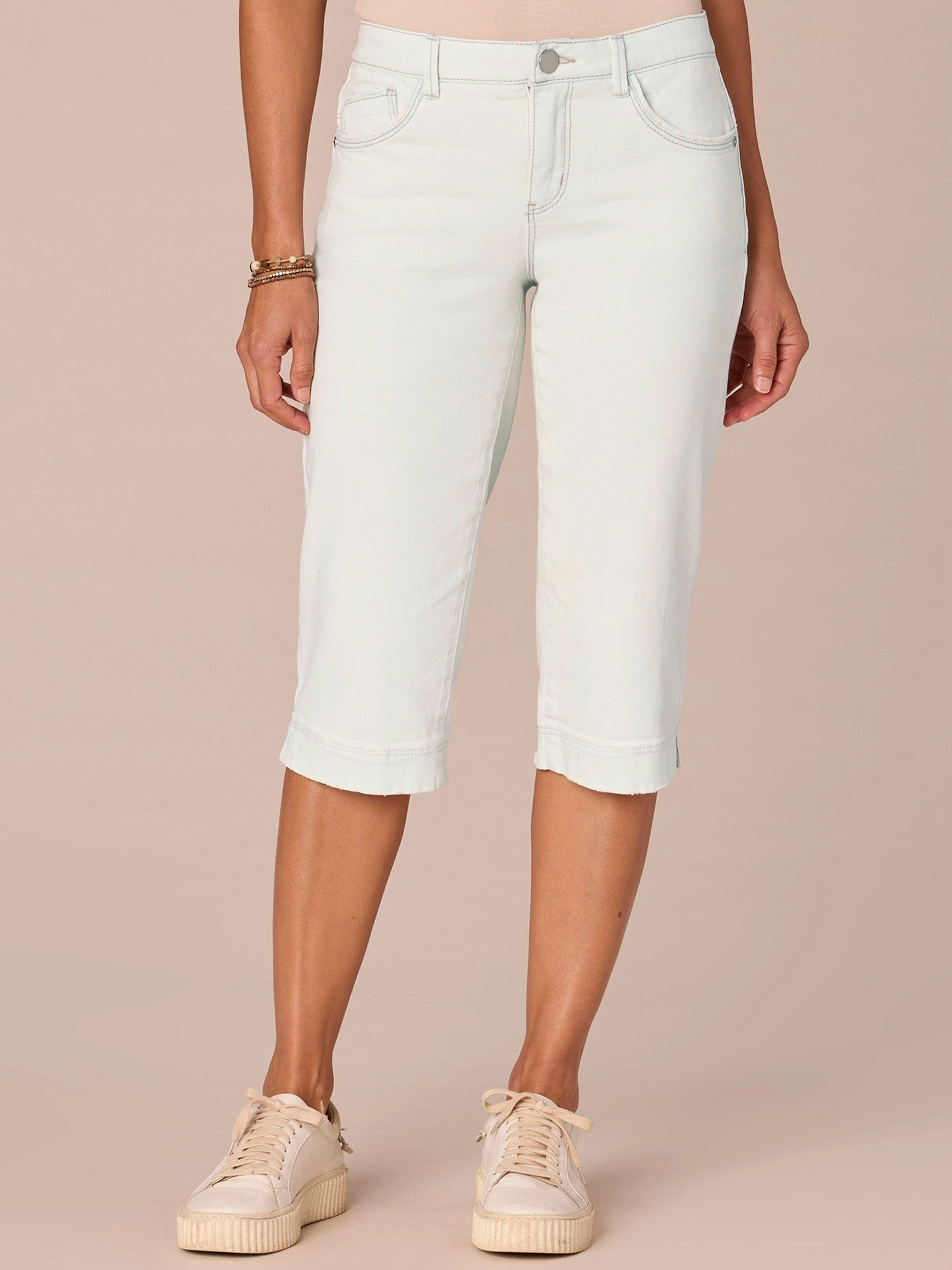 "Ab"solution Mid-Rise Skimmer Capri Jeans with Slit Hem Modern Earthy Fitted Comfort