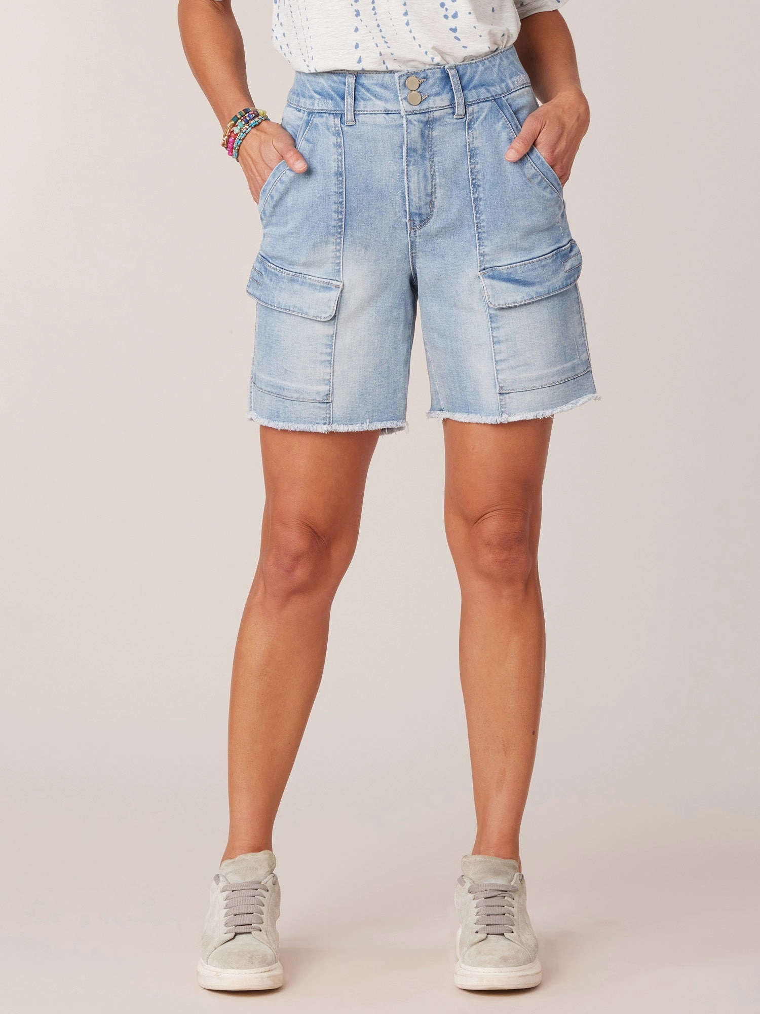 "Ab"solution Skyrise 7" Inseam Double Button Patch Pocket Cargo Short Vibrant Formal