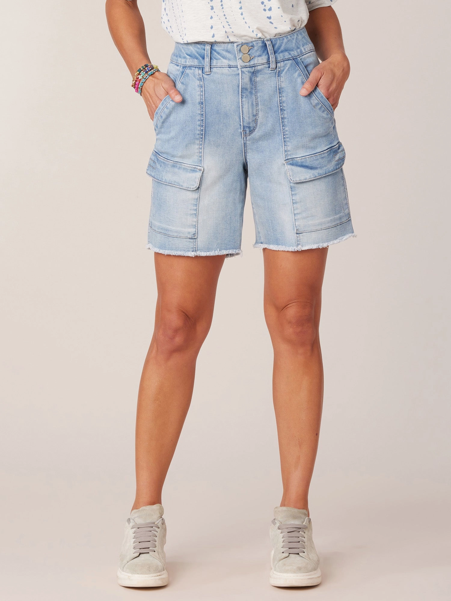 "Ab"solution Skyrise 7" Inseam Double Button Patch Pocket Cargo Short Work Outfit All Fit Use