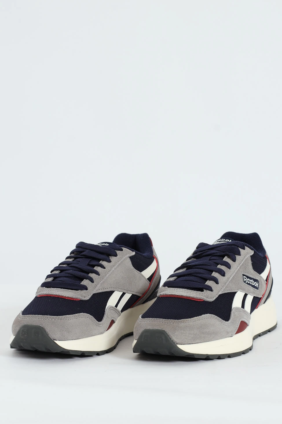 GL1100 Sneaker - Navy/Grey Toe box space