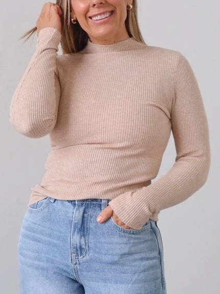 Amy Knit Top - Beige Travel Wear