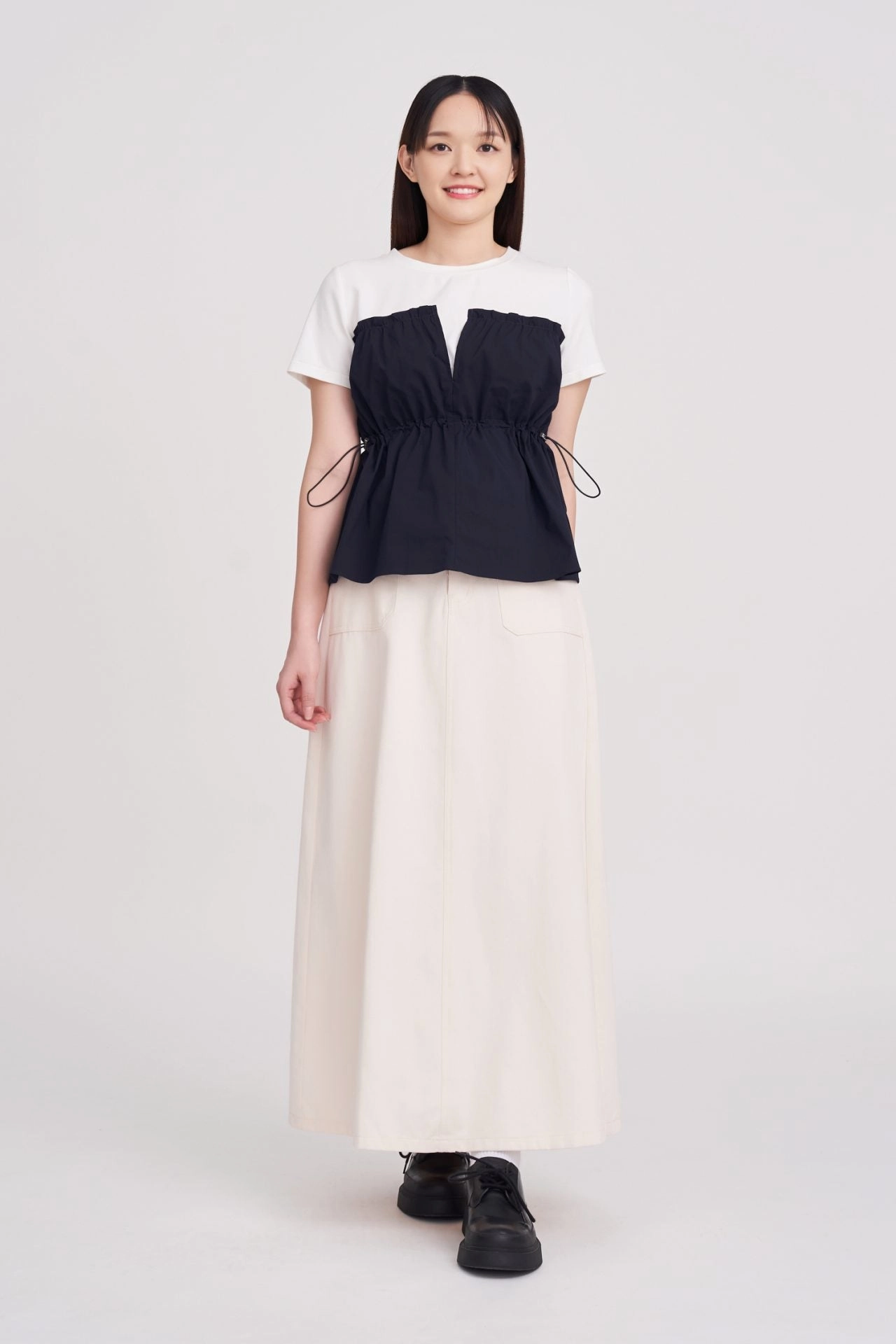 Sporty essentials Draw Waist Top [AT]