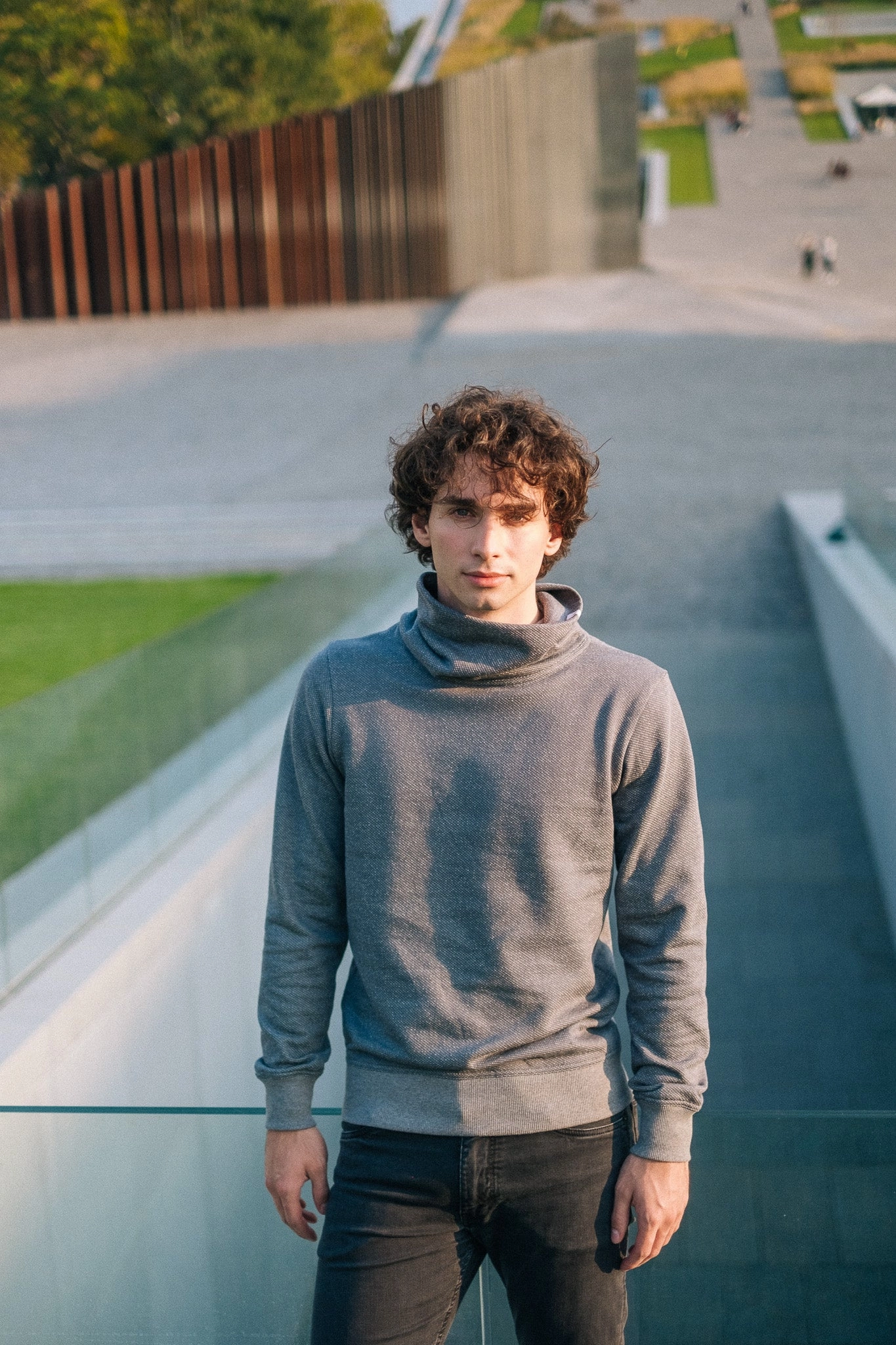 BICOLOR FUNNELNECK / ASH Drawstring