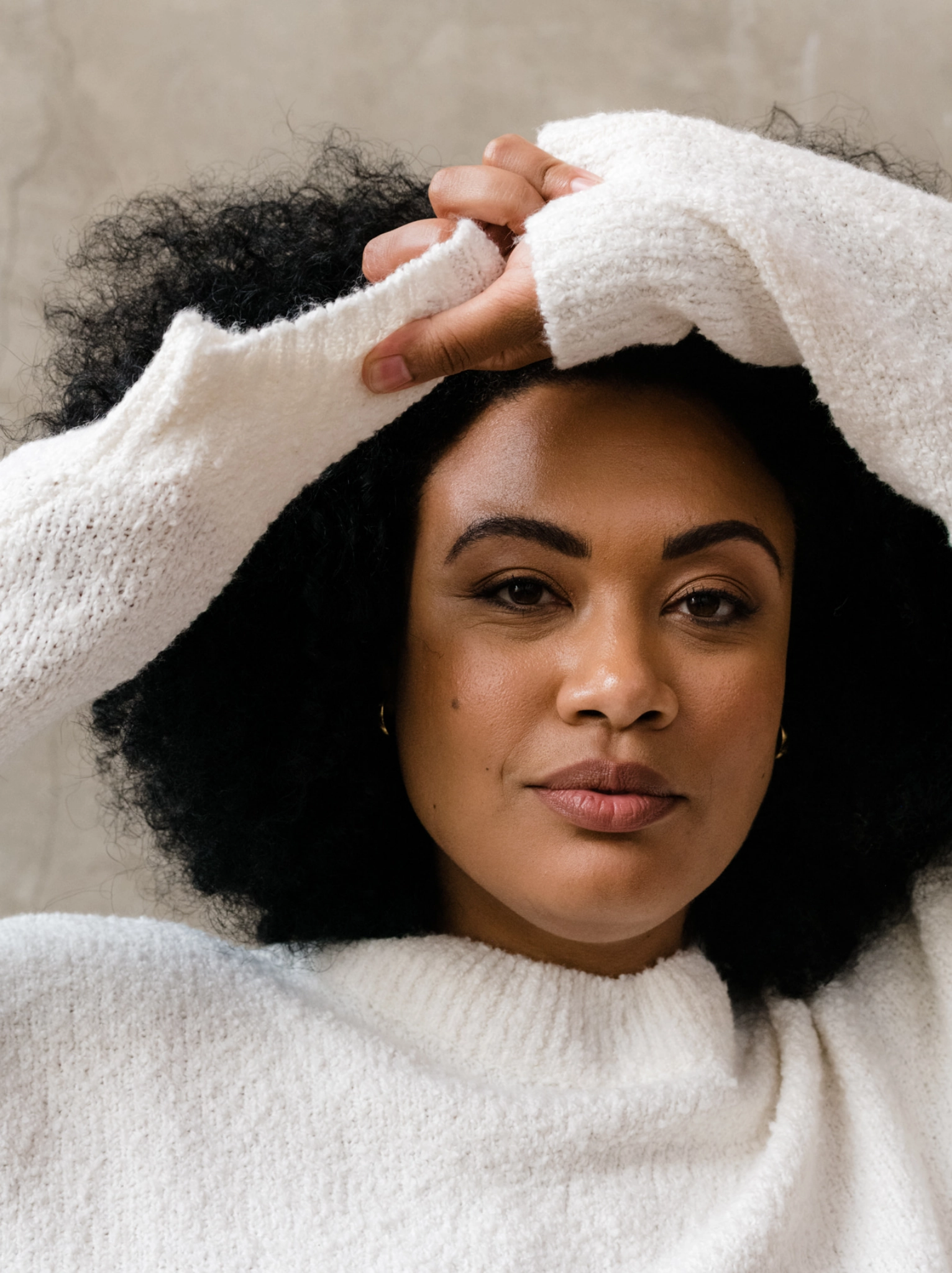 Winter Style Ventilated Underarm Design Alexis Boucle Sweater - Almond