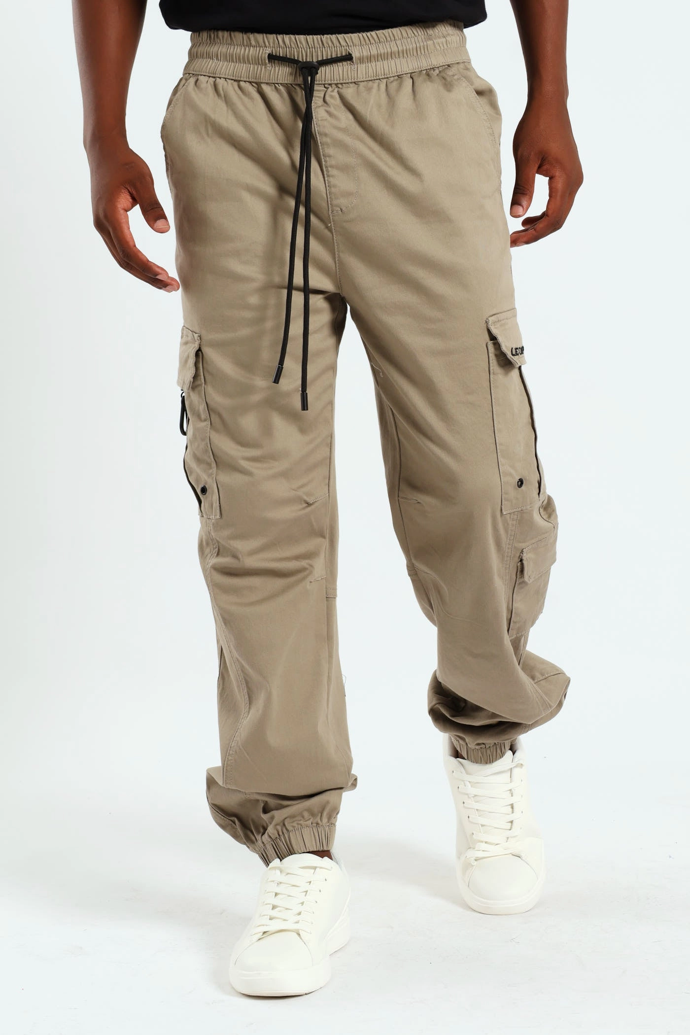 Relaxed fit wear Minimalist Design Allan Cuffed Cargo Pants - Taupe