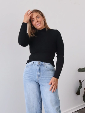 Amy Knit Top - Black Wool Middle - aged