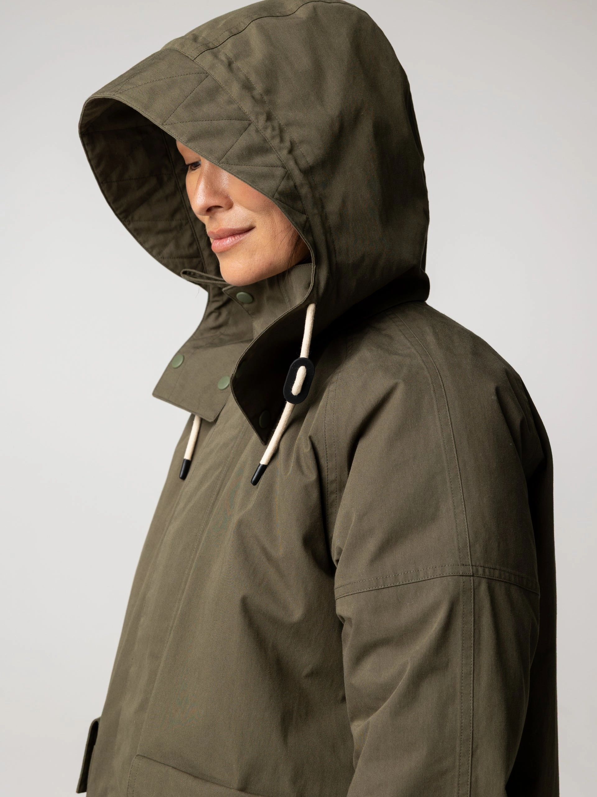 Amy Powney   Finisterre Women's Longline Waterproof Jacket Aramid Fiber Blend Street Explorer Fit