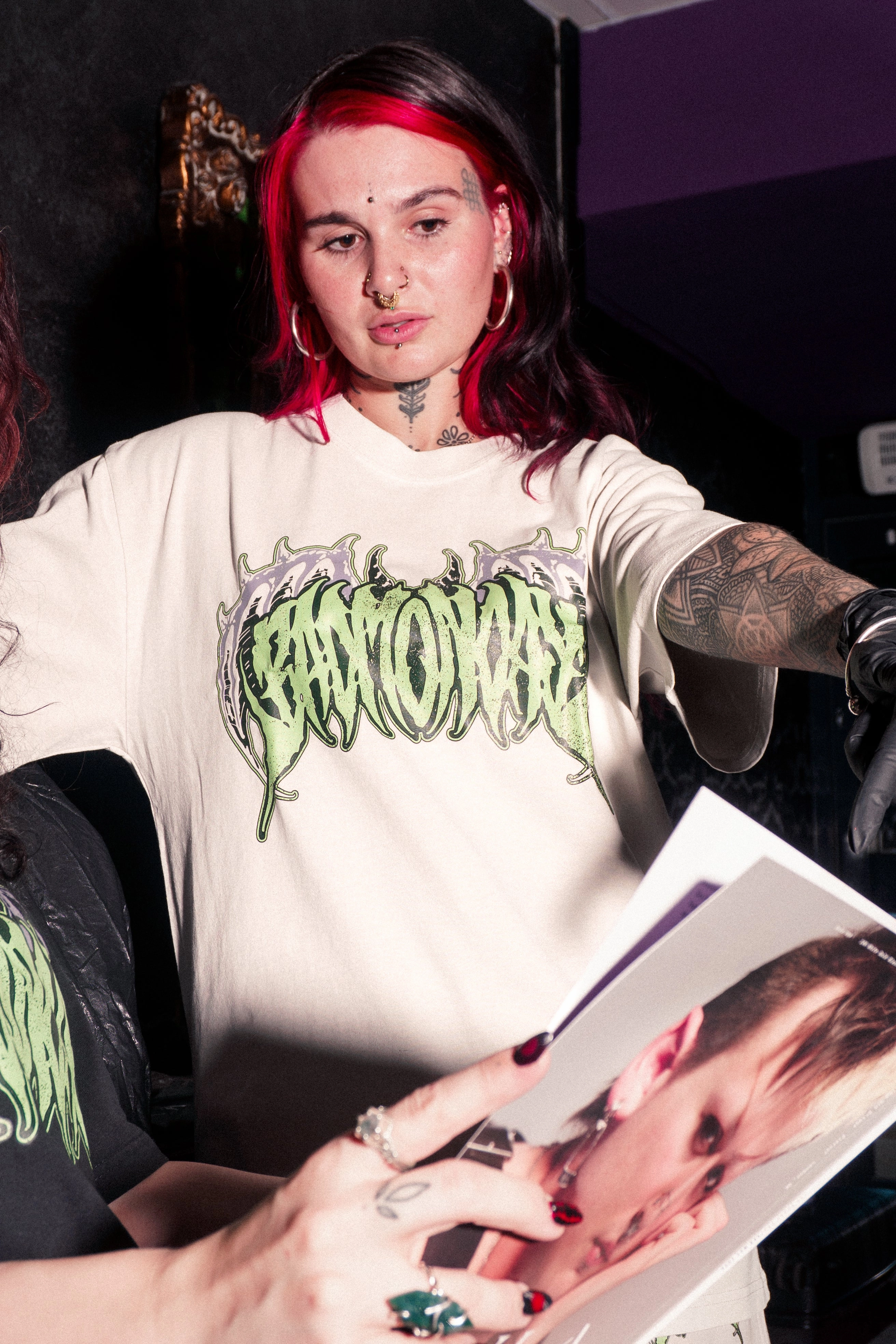 Bat Wings Green Heavy Tee Sporty Hoodie AllDay Comfort