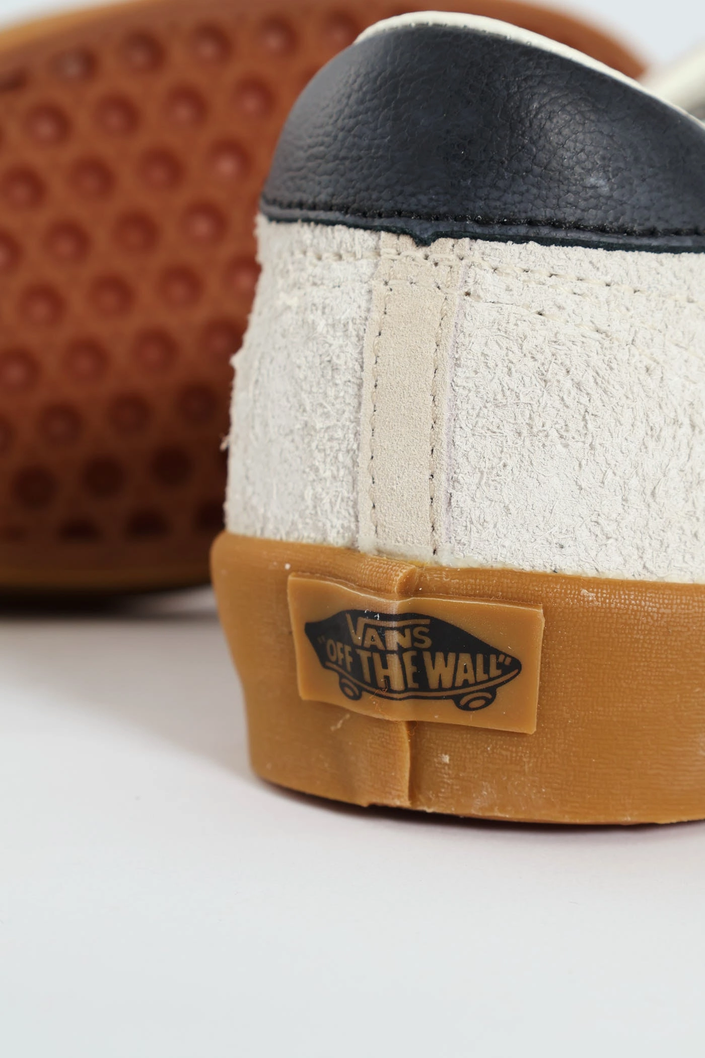 Sport Low Vulcanised Lace Up Sneaker - Off White Thermoregulating