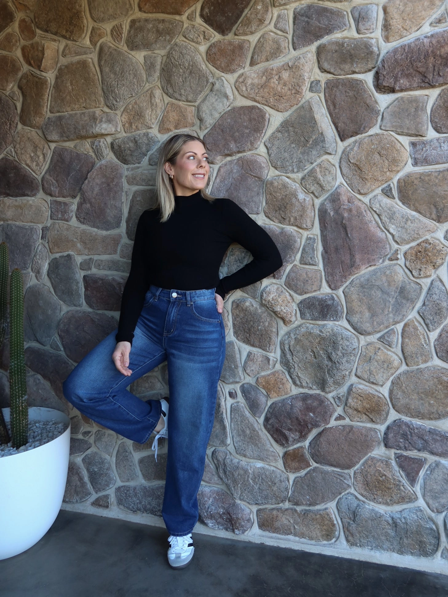 Atlas Barrel Jeans- Dark Winter Warmth Festival Outfit Outdoor Adventure