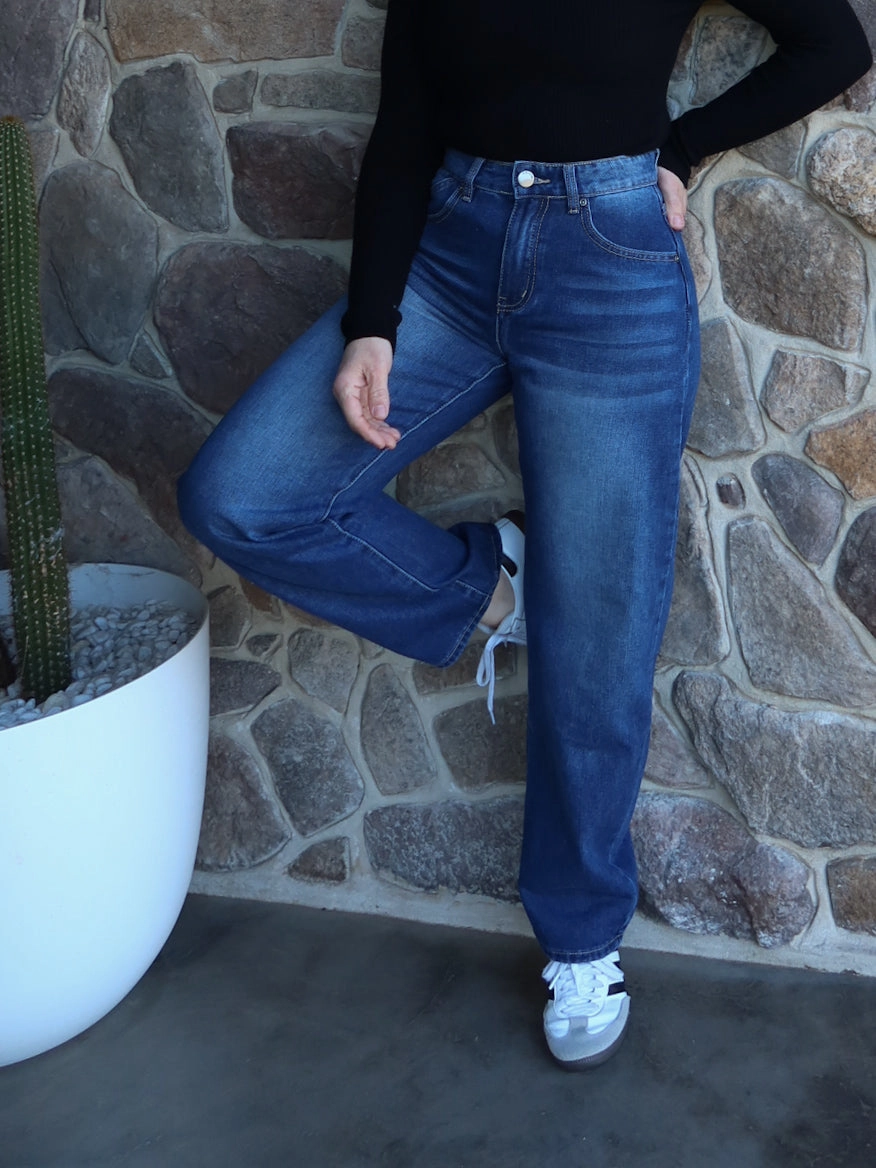 Atlas Barrel Jeans- Dark Garment Dyed Texture