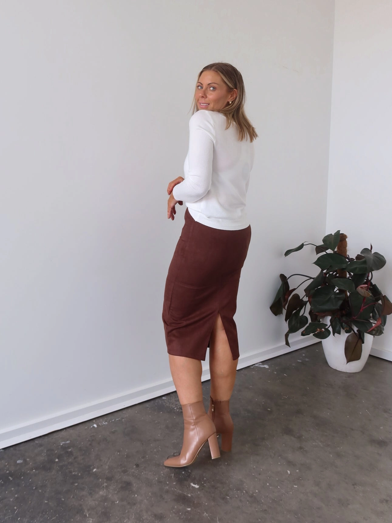 Neutrals Only Lined interior Avalie Skirt - Chocolate