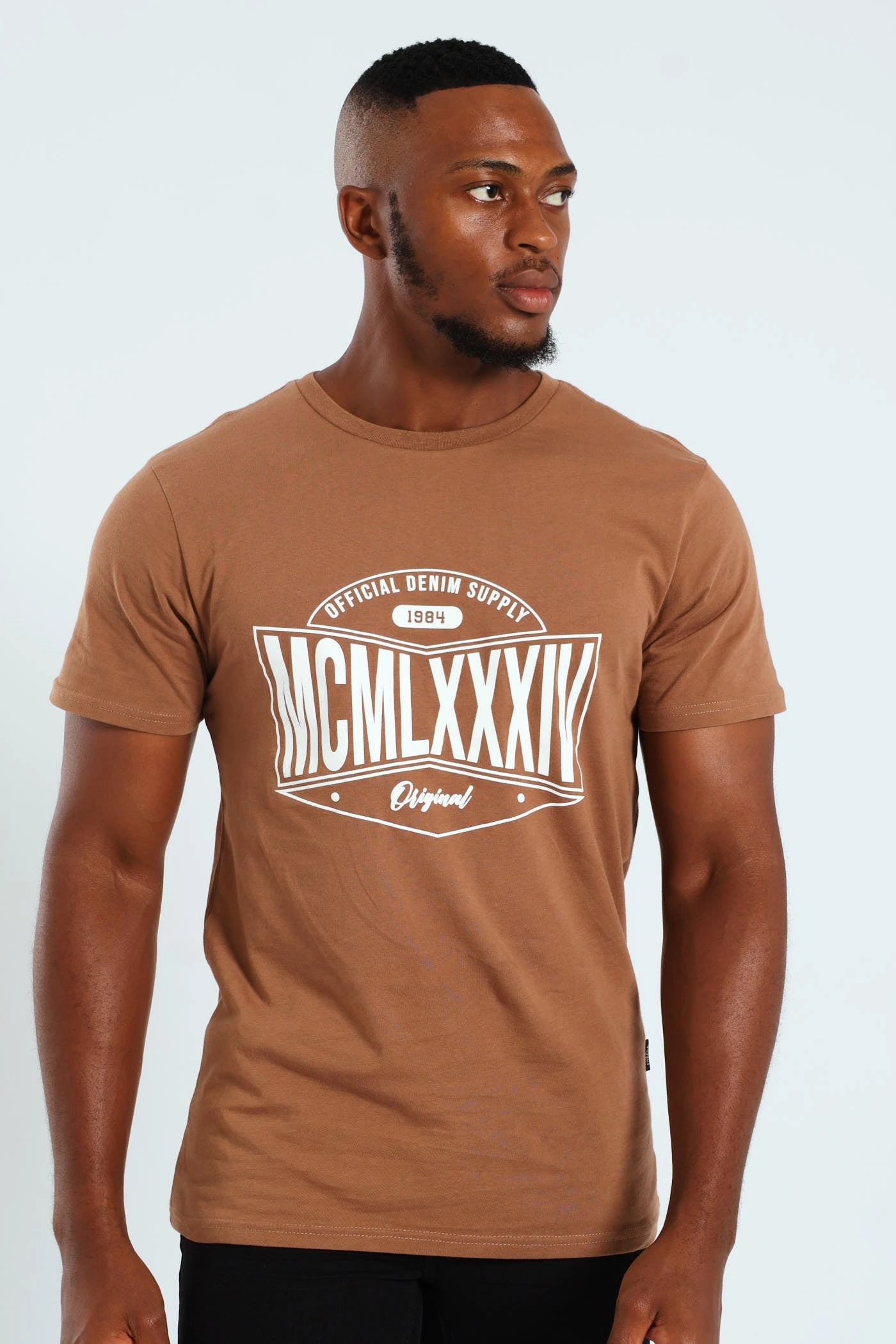 Comfy and Soft Basic Print Tee - Brown