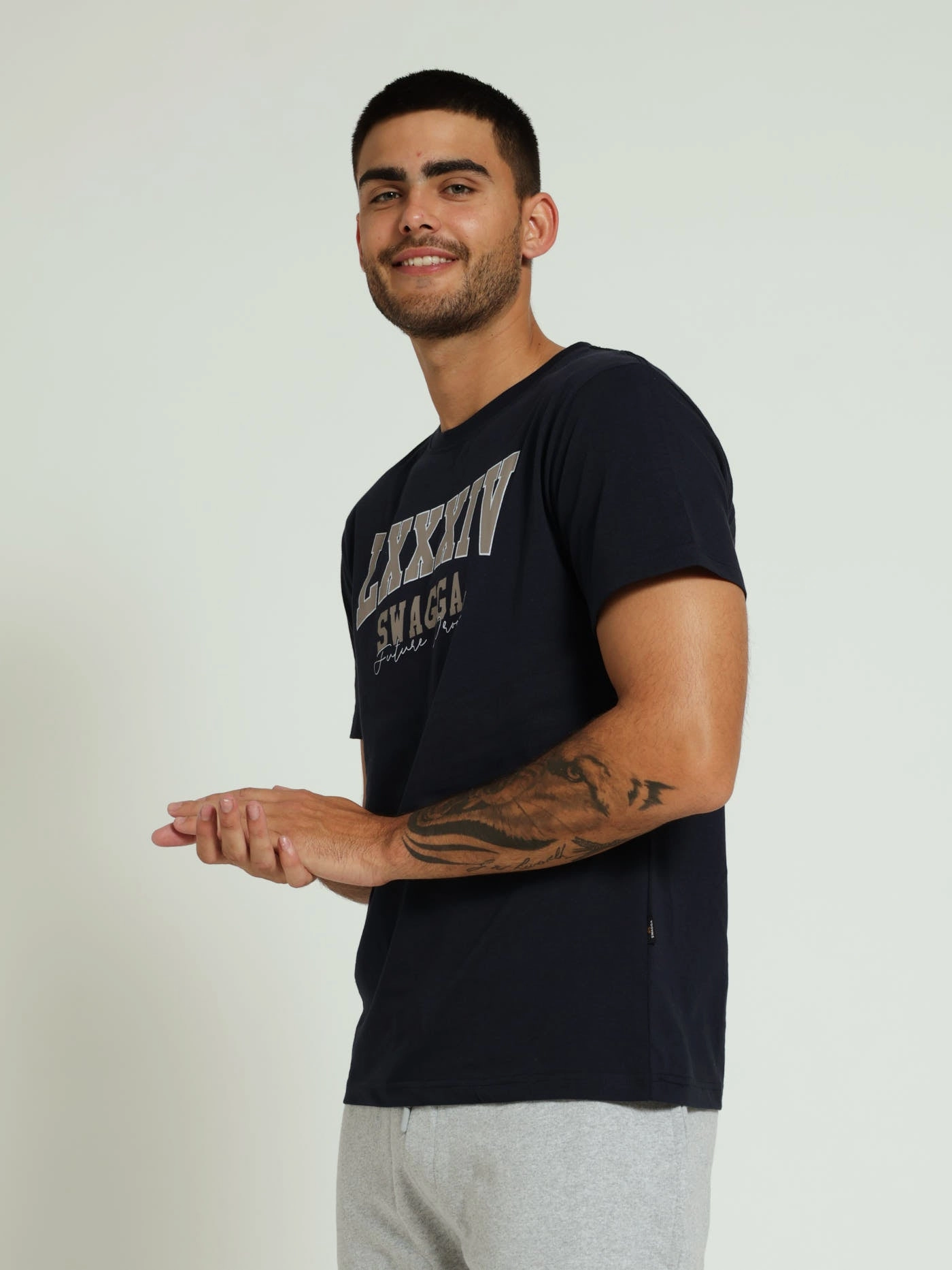 Basic Print Tee - Navy Versatile Trend petite size