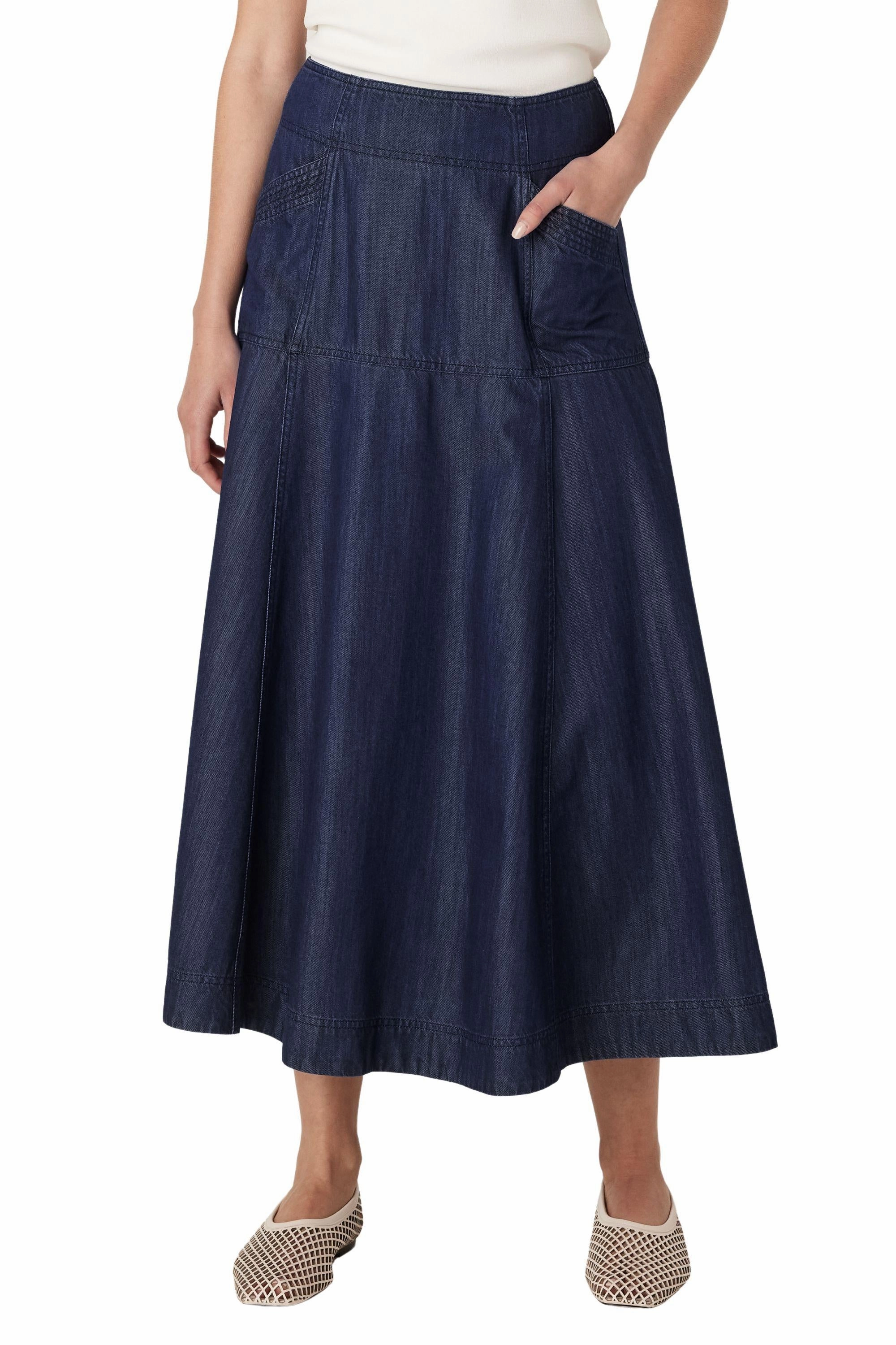 Neat Finish BAY SKIRT - CSS25344