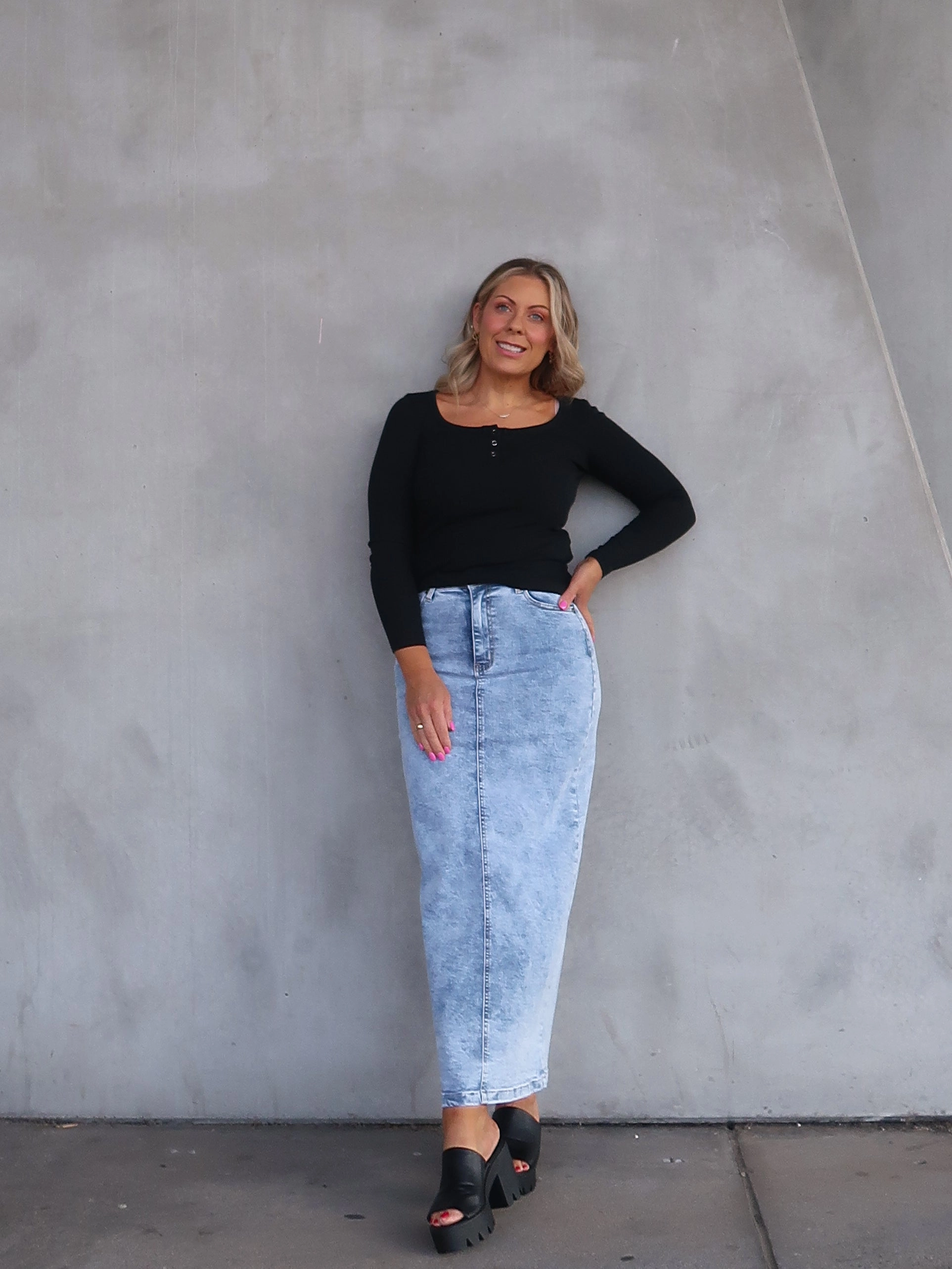 One size fits most Beau Denim Skirt