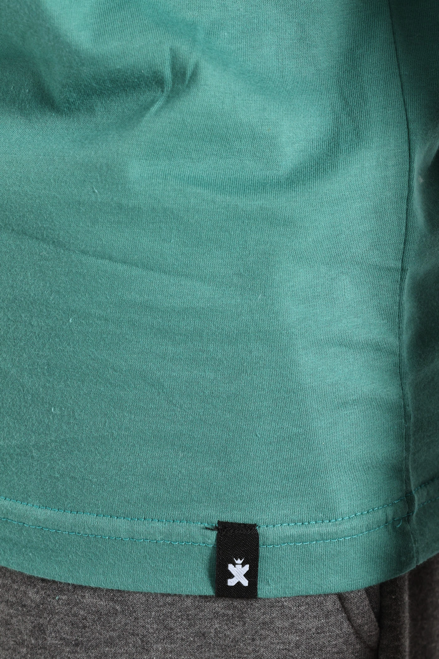 NonIronTechnology Comfy Touch Block Car Front & Back Printed Tee - Teal