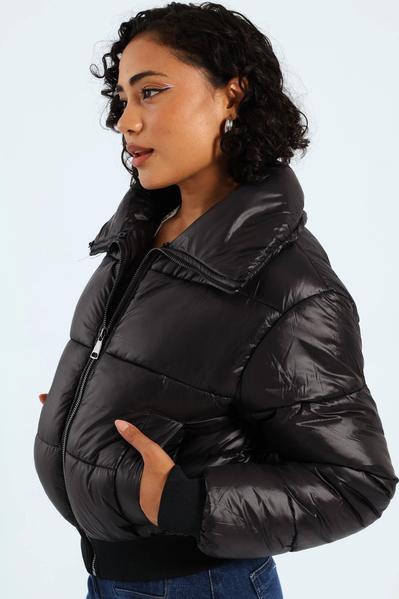 Roll With It Puffer Jacket With Fur Collar - Black retro look