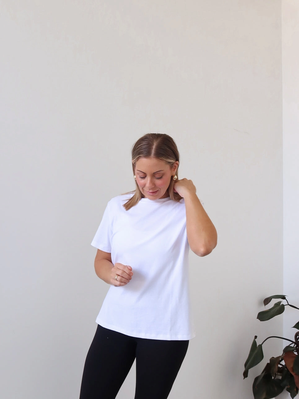 Brady Tee - White Organic Cotton Fiber