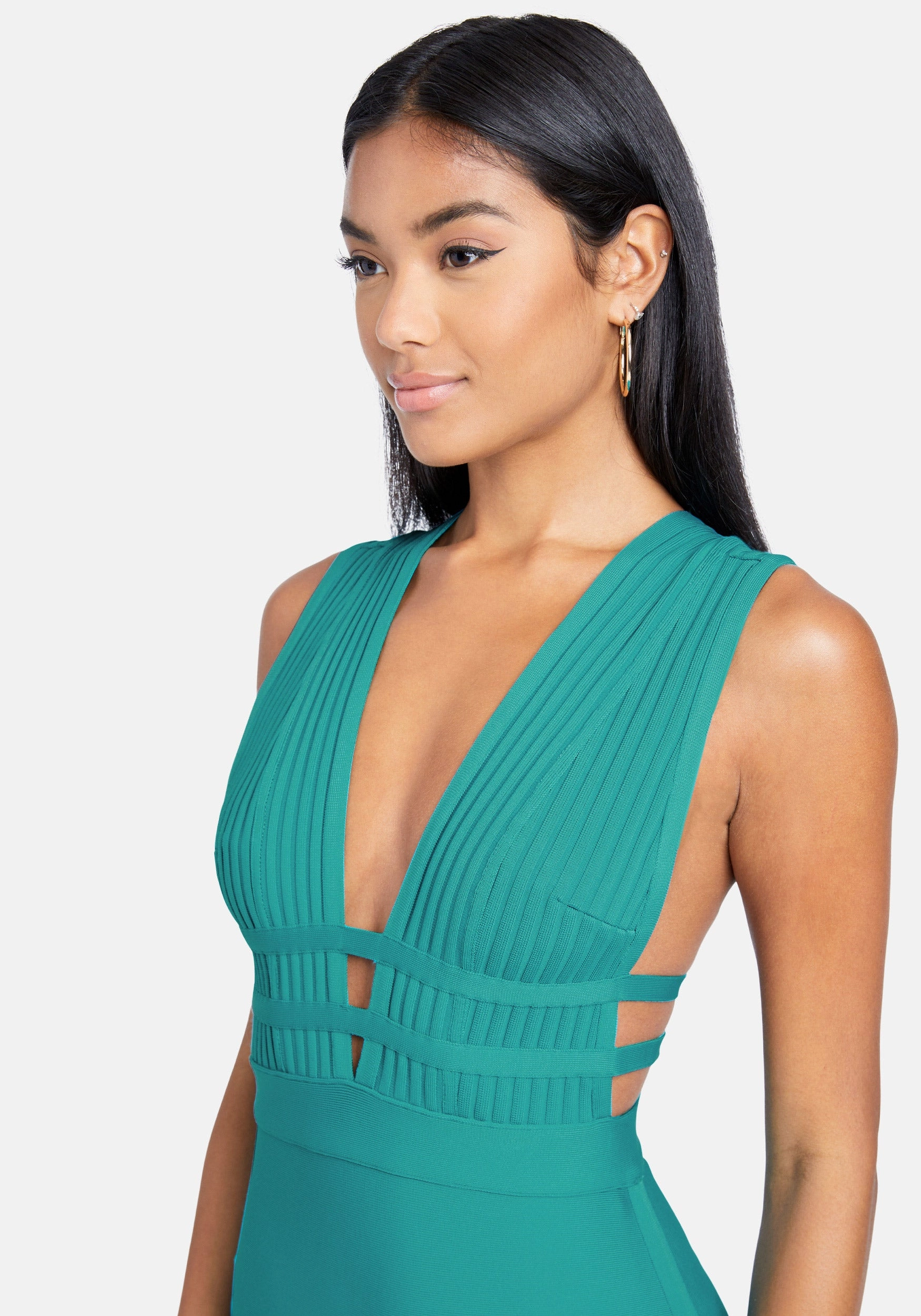 Lounge Vibes Chain-Detail Plunge Neck Bandage Dress