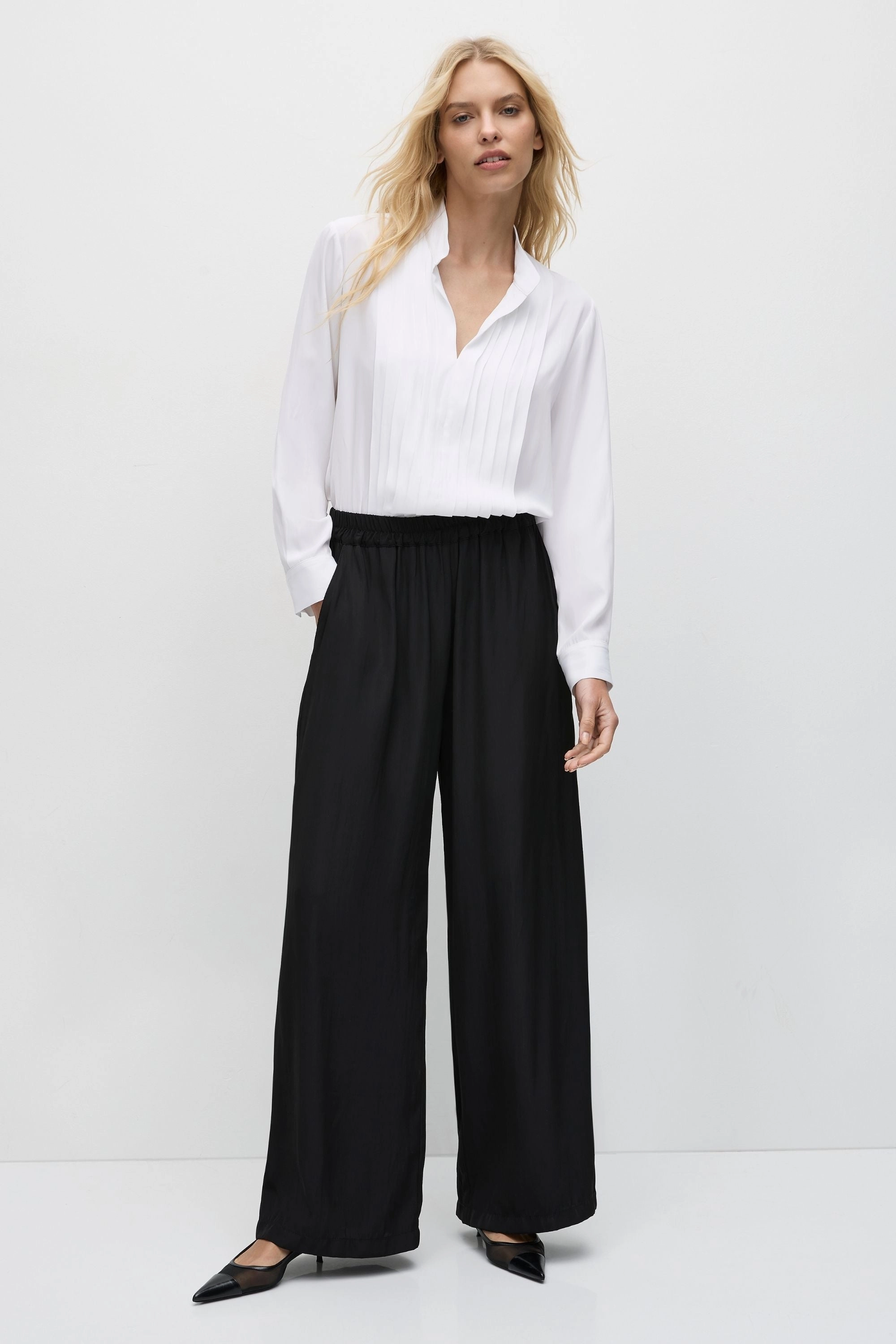 Flexible Cuffs SOFT TUX BLOUSE - F678694