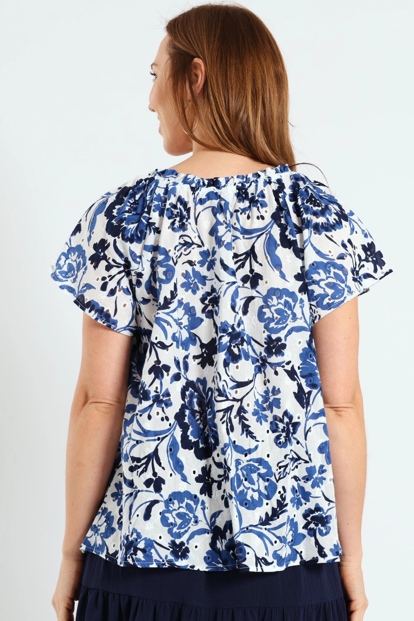 Elasticated Hem Broiderie Anglaise Peasant Top With Tassels - White/Blue