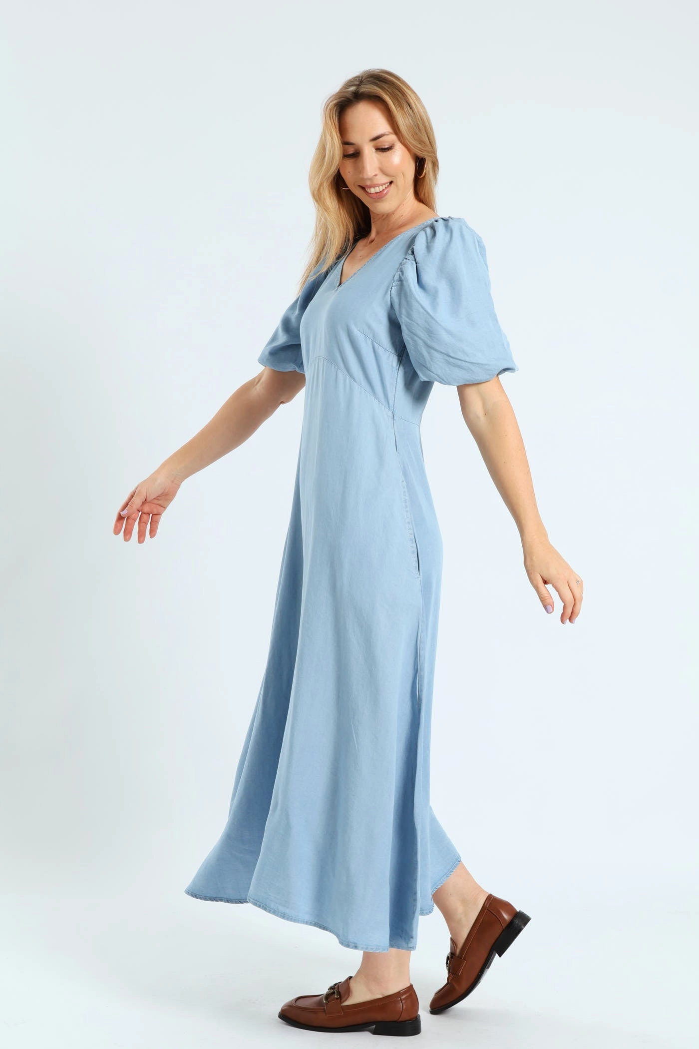 Bubble Sleeve V-Neck Pocket Midaxi Dress - Light Wash Soft Feel