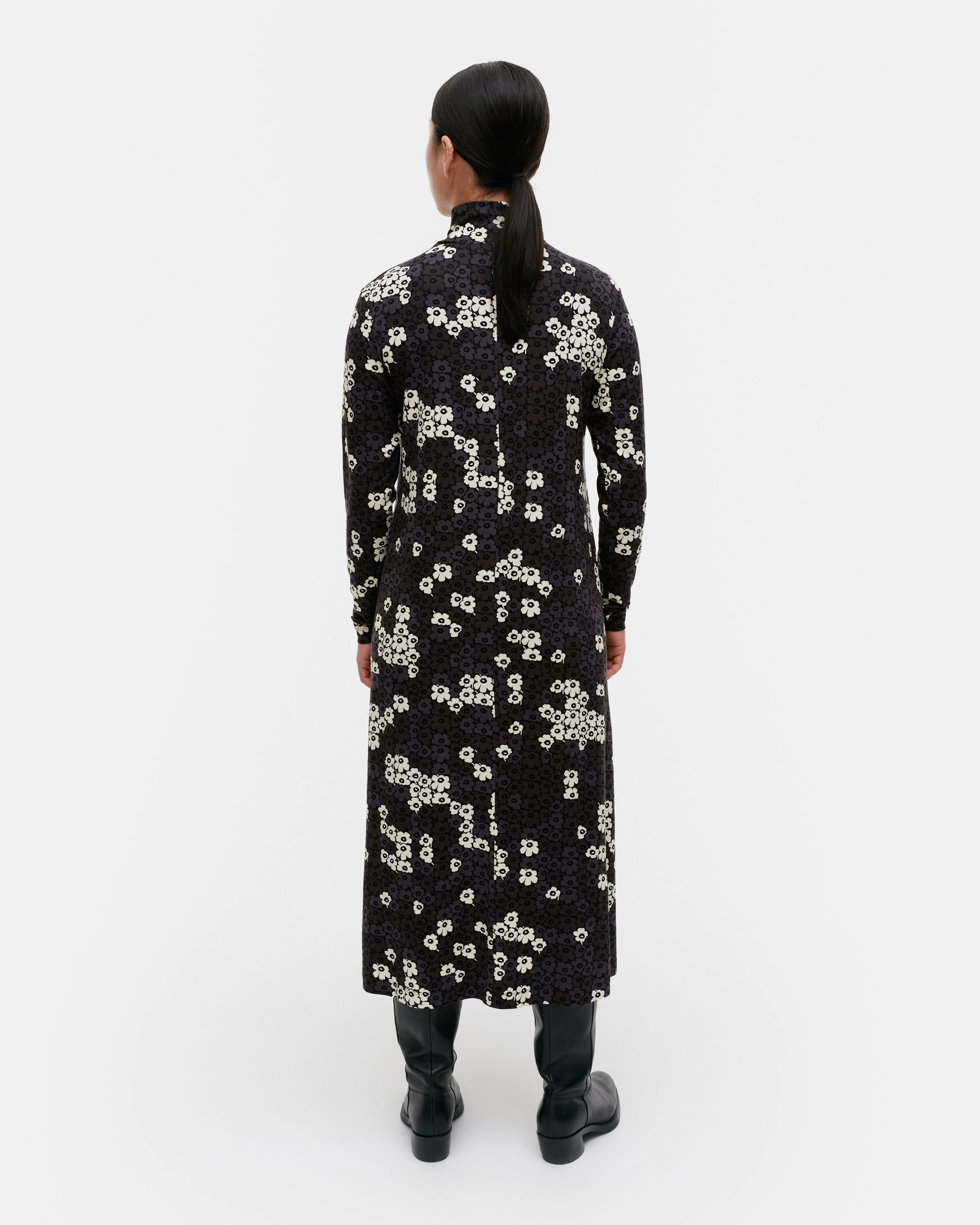 Day To Night Light and Comfortable Cavea Pikkuinen Unikko Turtleneck Jersey Dress 115cm