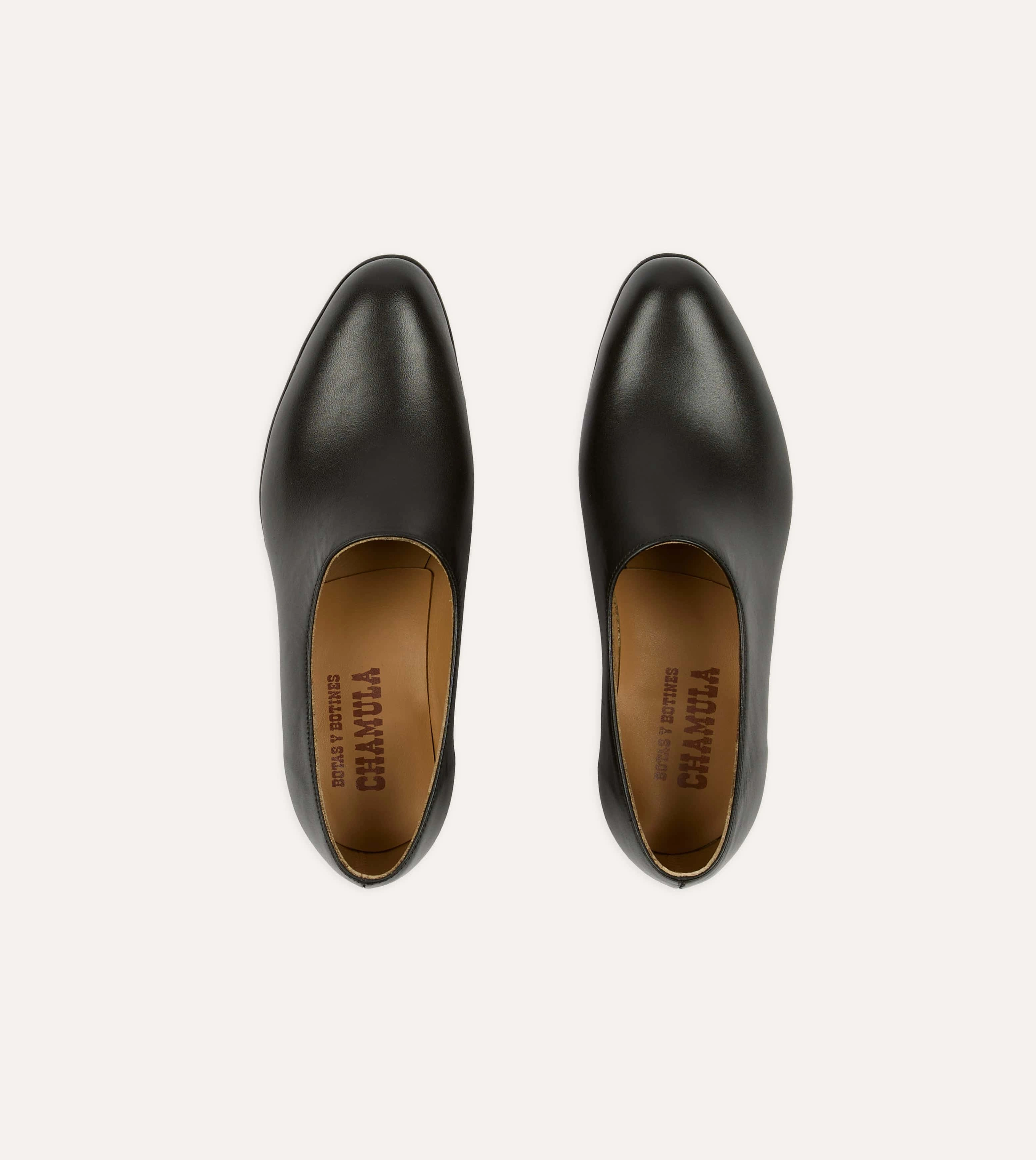 Decorative Stitch Chamula Black Leather Saarinen Shoe