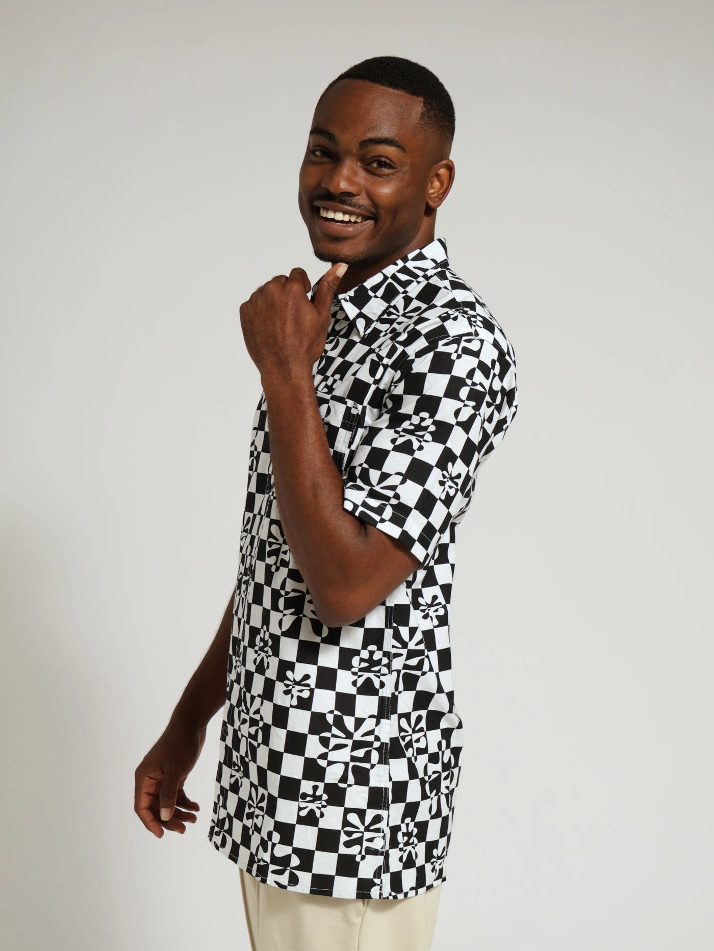 Seamless Edging Check Print Woven Shirt - Black/White