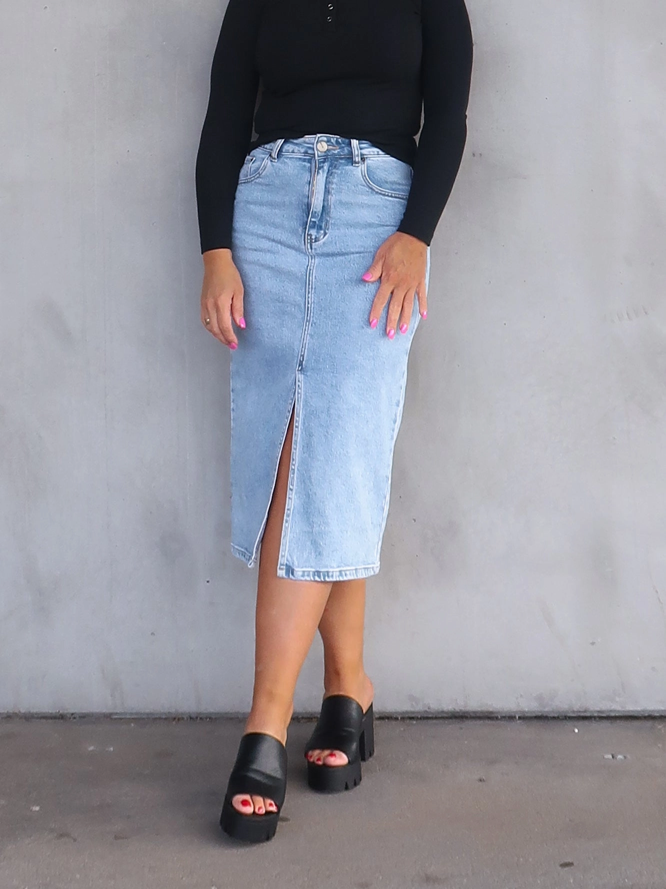 Stylist Pick Front Slit Joey Skirt-Blue