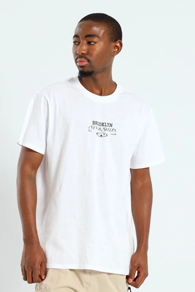 Fashion-Forward Fit City Printed Front & Back Tee - White
