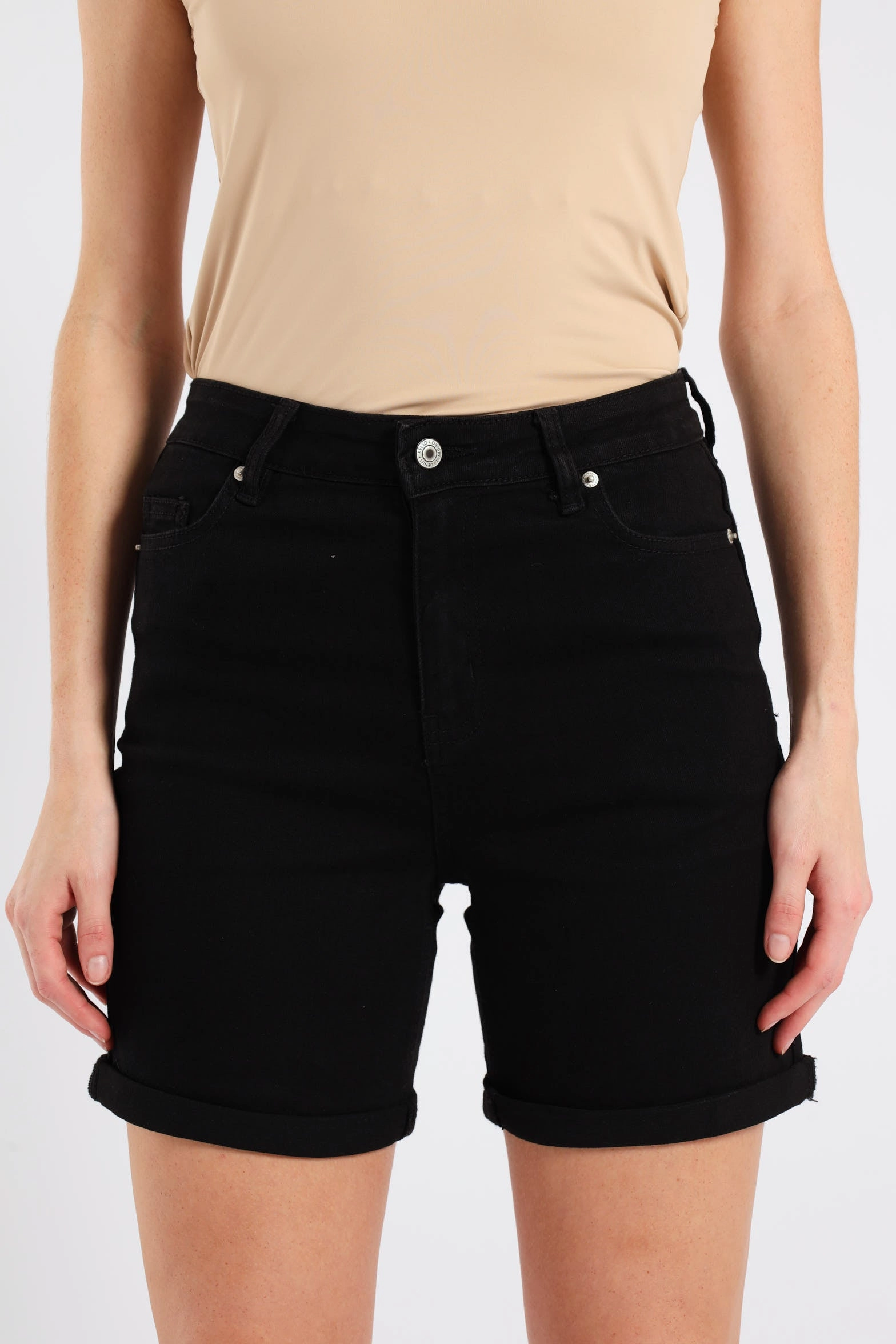 Minimal Finish Classic Roll Hem Mid Thigh Supersoft Denim Short - Black