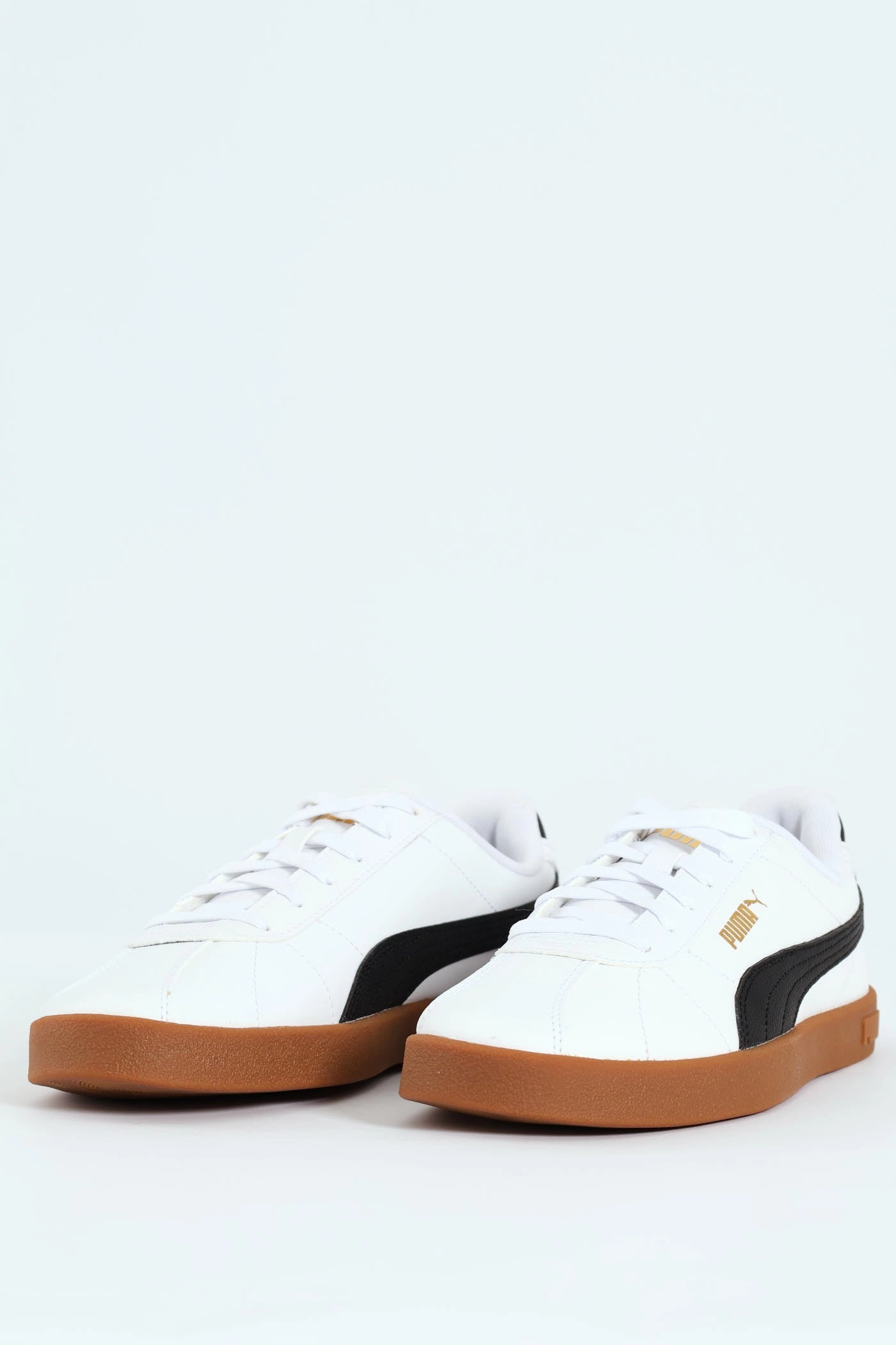 MemoryFoam Club II Court Sneaker With Gum Sole - White/Black