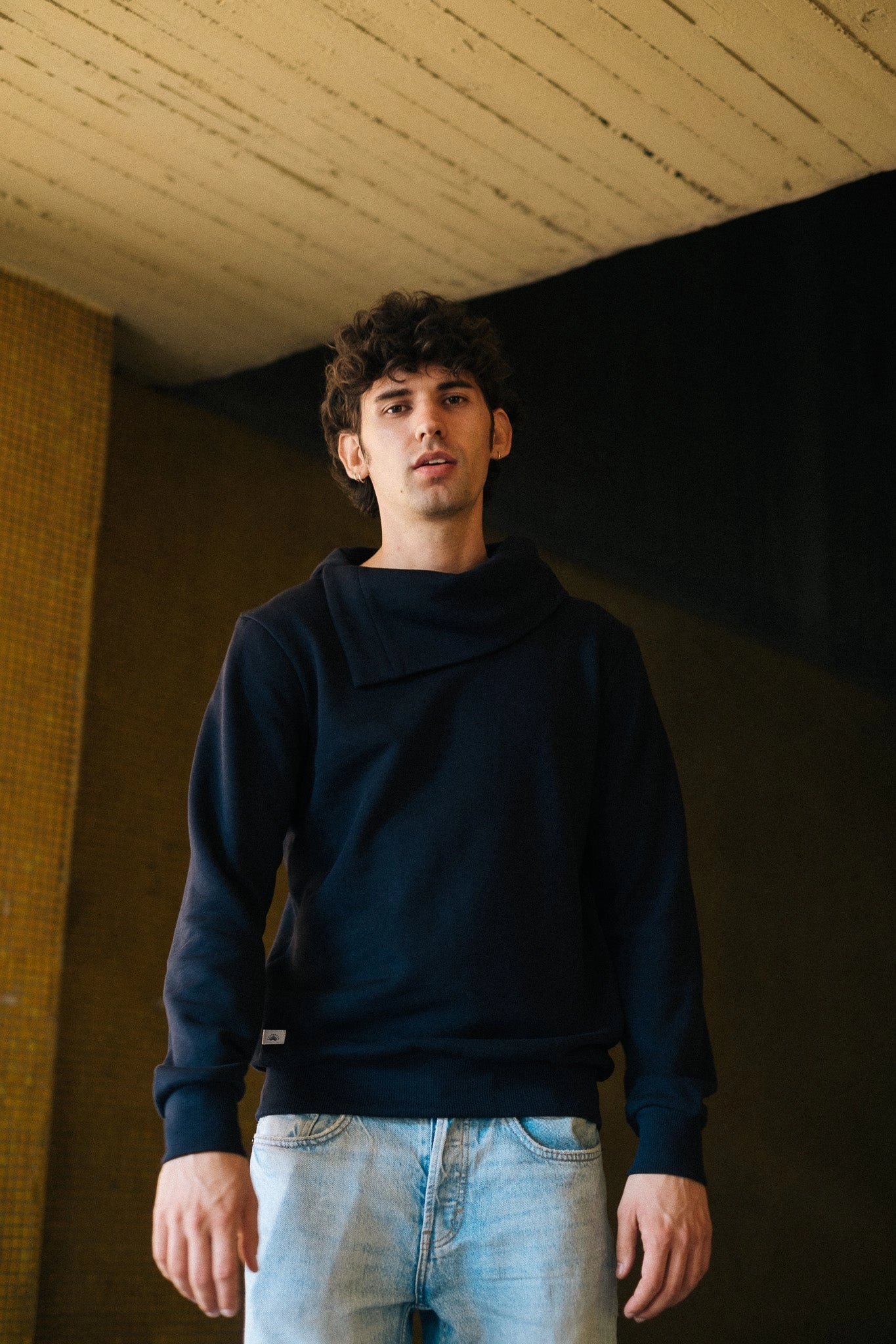 COLLAR / NAVY product pricing