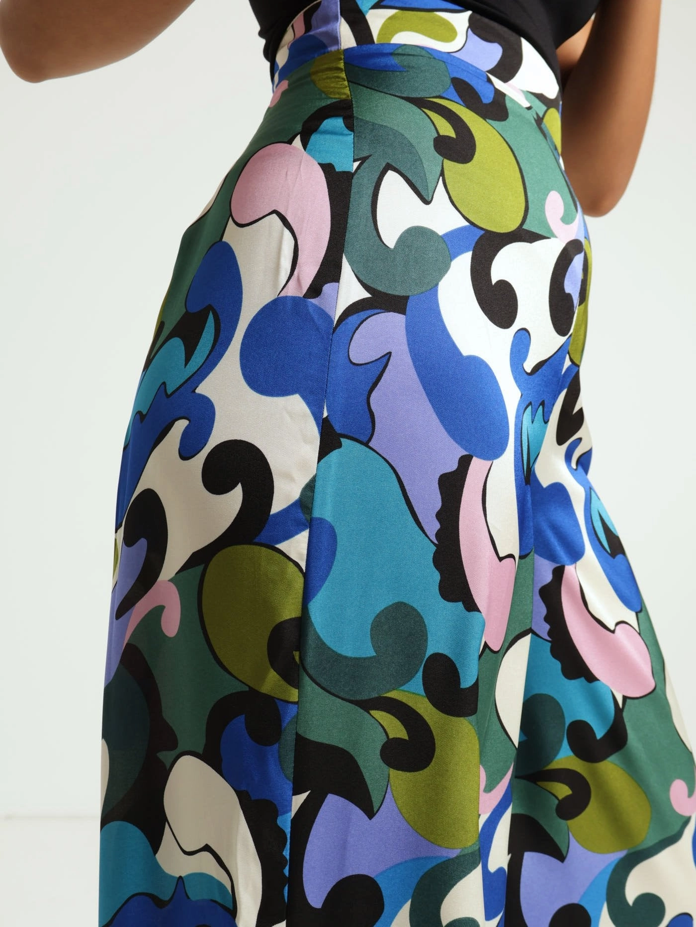 Relaxed Lines LightweightDesign Colourful Swirl Satin Wideleg Pants