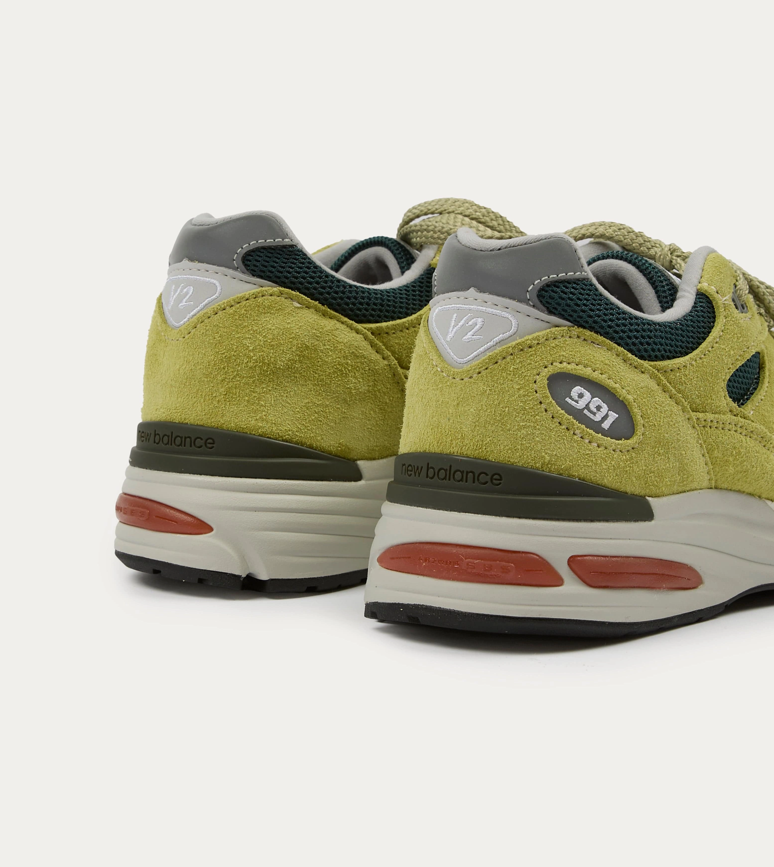 Lace   Up Dance New Balance 'Grape Sorbet' Beechnut Made in UK 991v2 Trainers