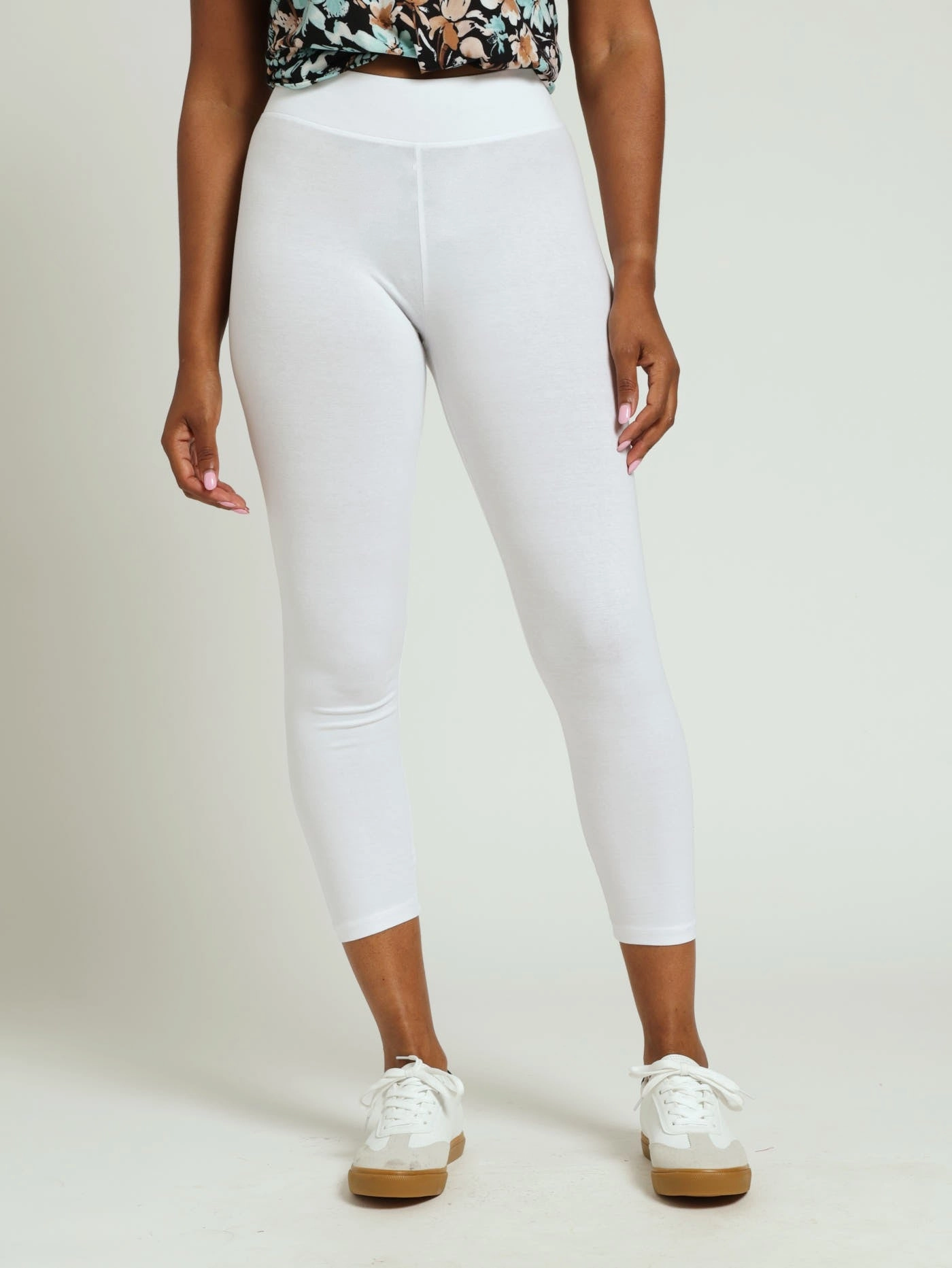 Sporty Look Street Comfort Wide Waistband Crop Legging - White
