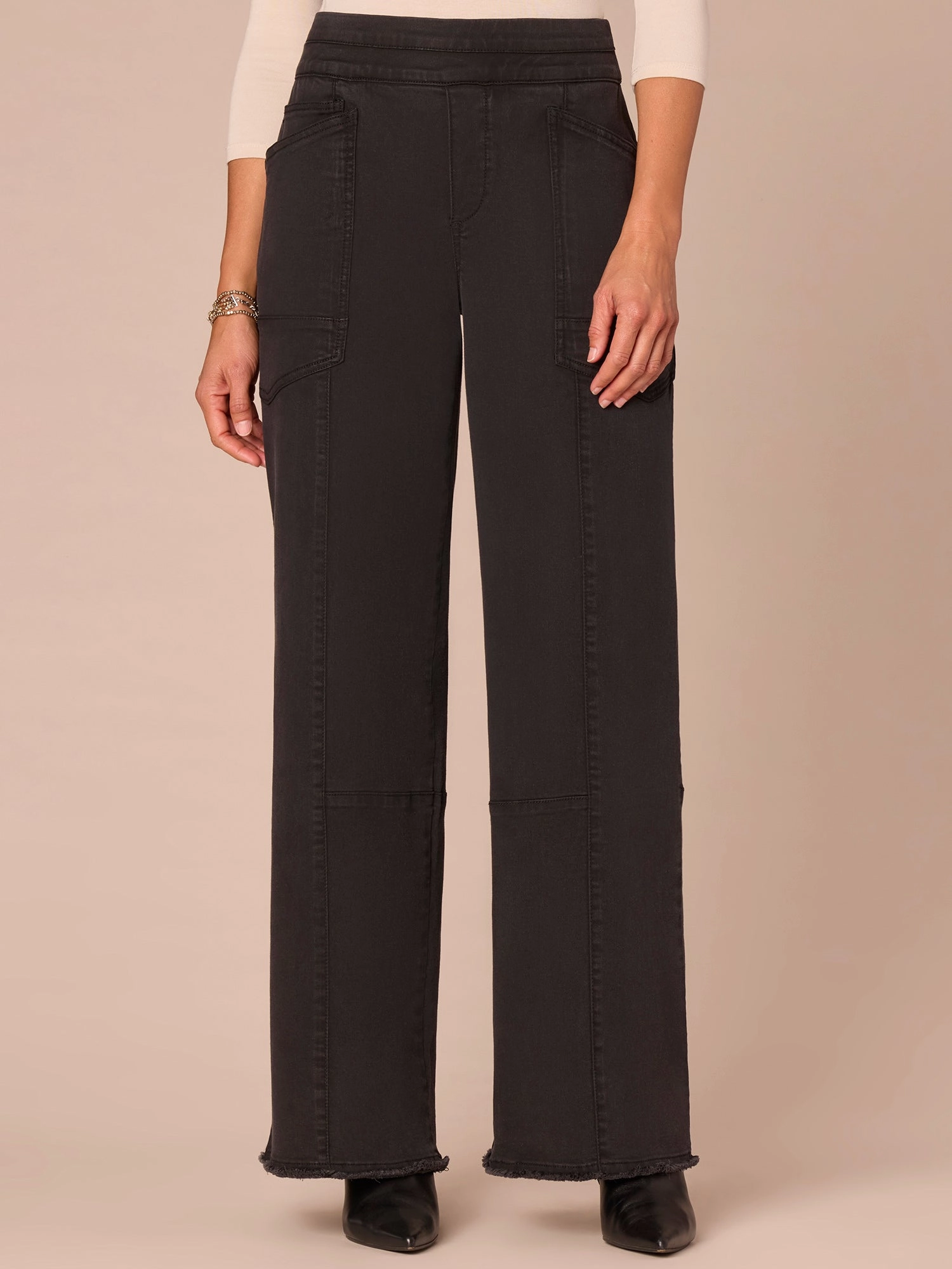 Festival Outfit Minimalist Style Night Out Neutral Textured "Ab"solution? Skyrise Pull-On Glider Wide Leg Jeans with Fray Hem