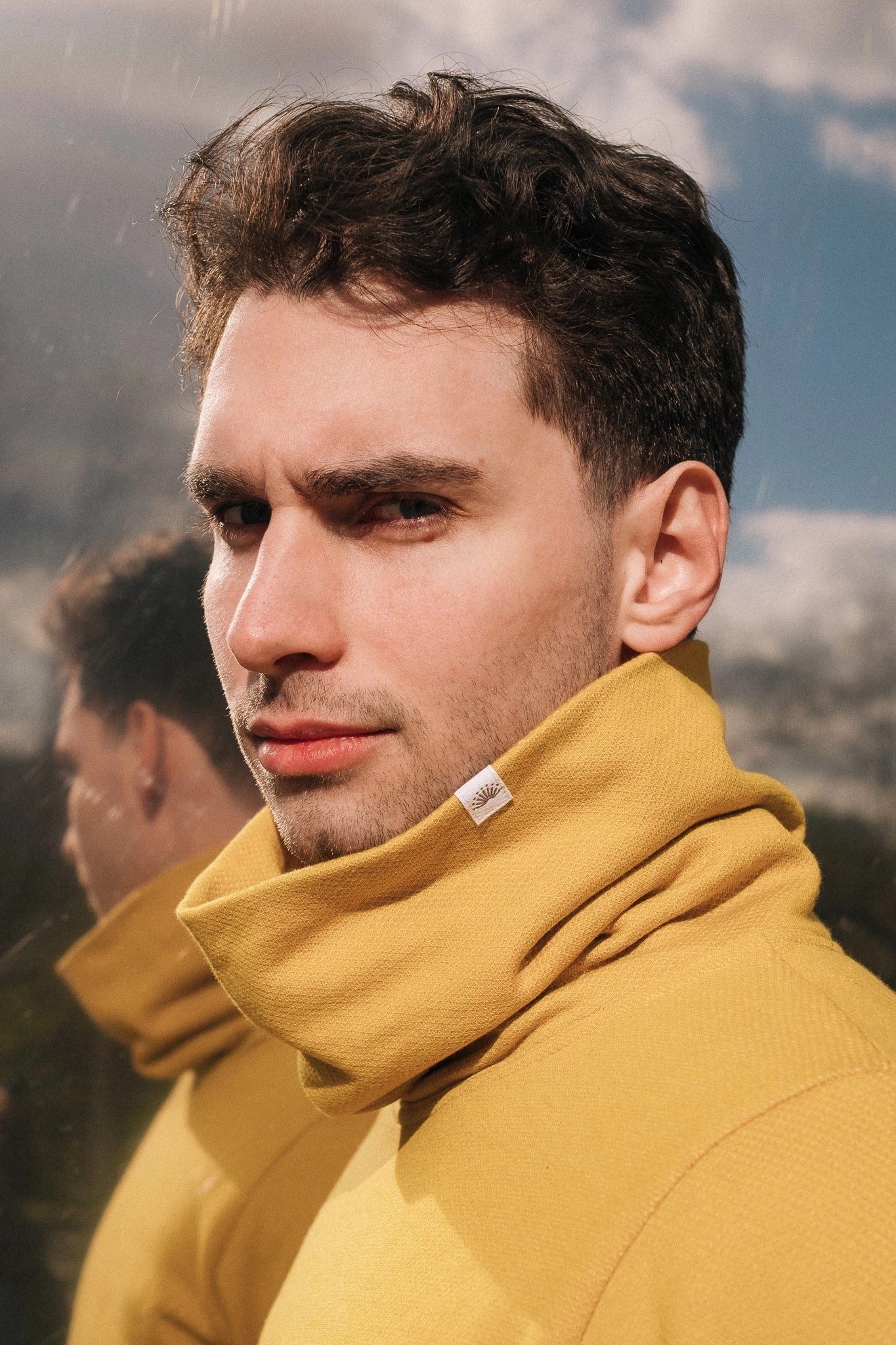 BICOLOR FUNNELNECK / MUSTARD Eco-friendly