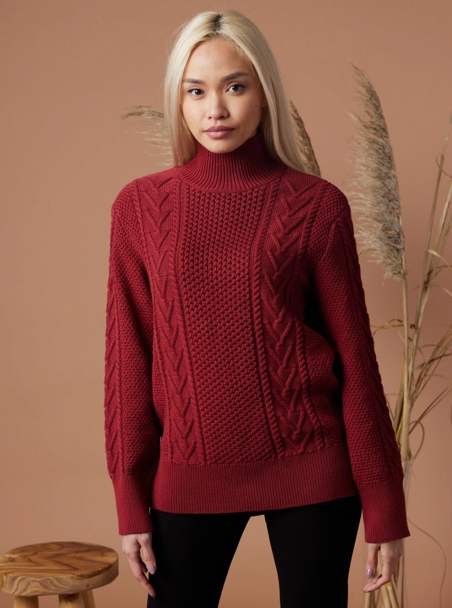 Dallas Sweater - Ruby Minimalist Look Quick Dry Wear
