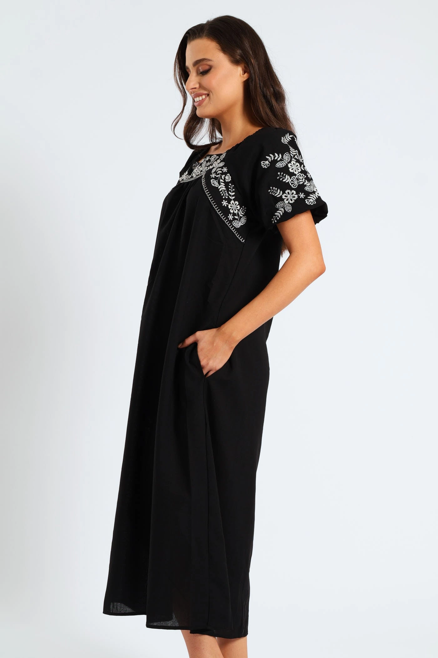 Versatile Design Bubble Embroidered Sleeve & Yoke Flare Midi Dress - Black